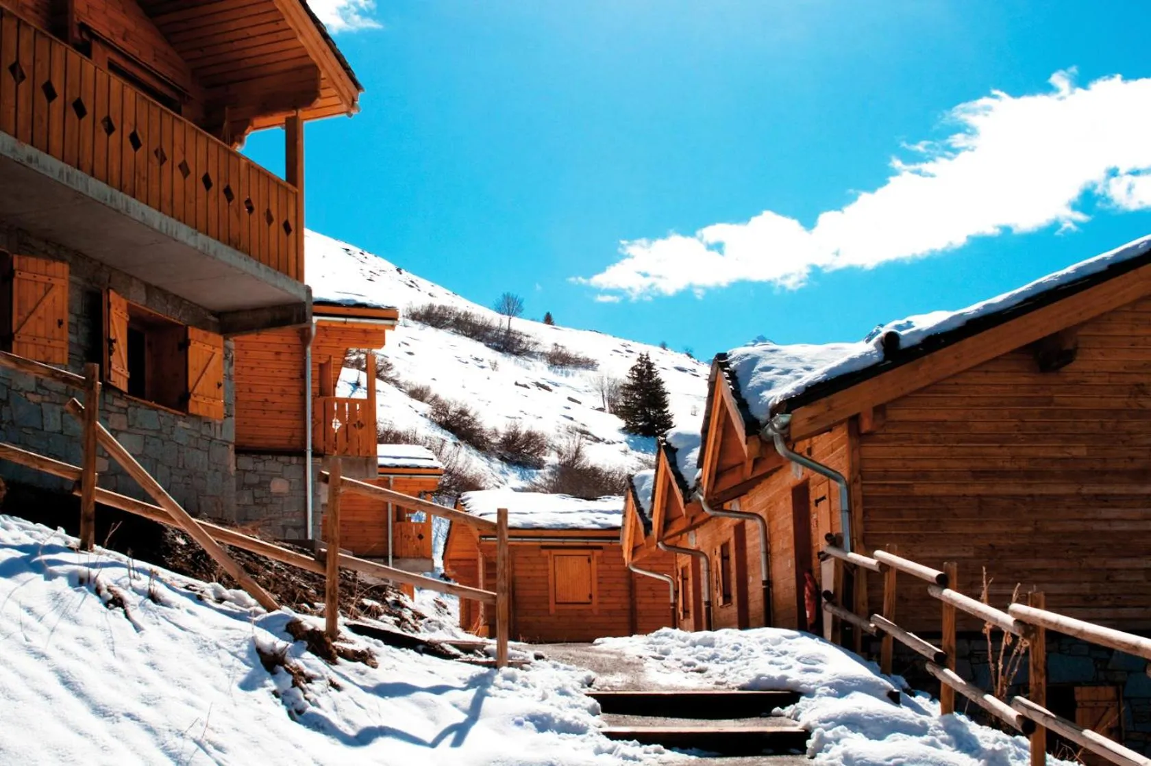 Property building in travelski home select - Chalets Le Grand Panorama II