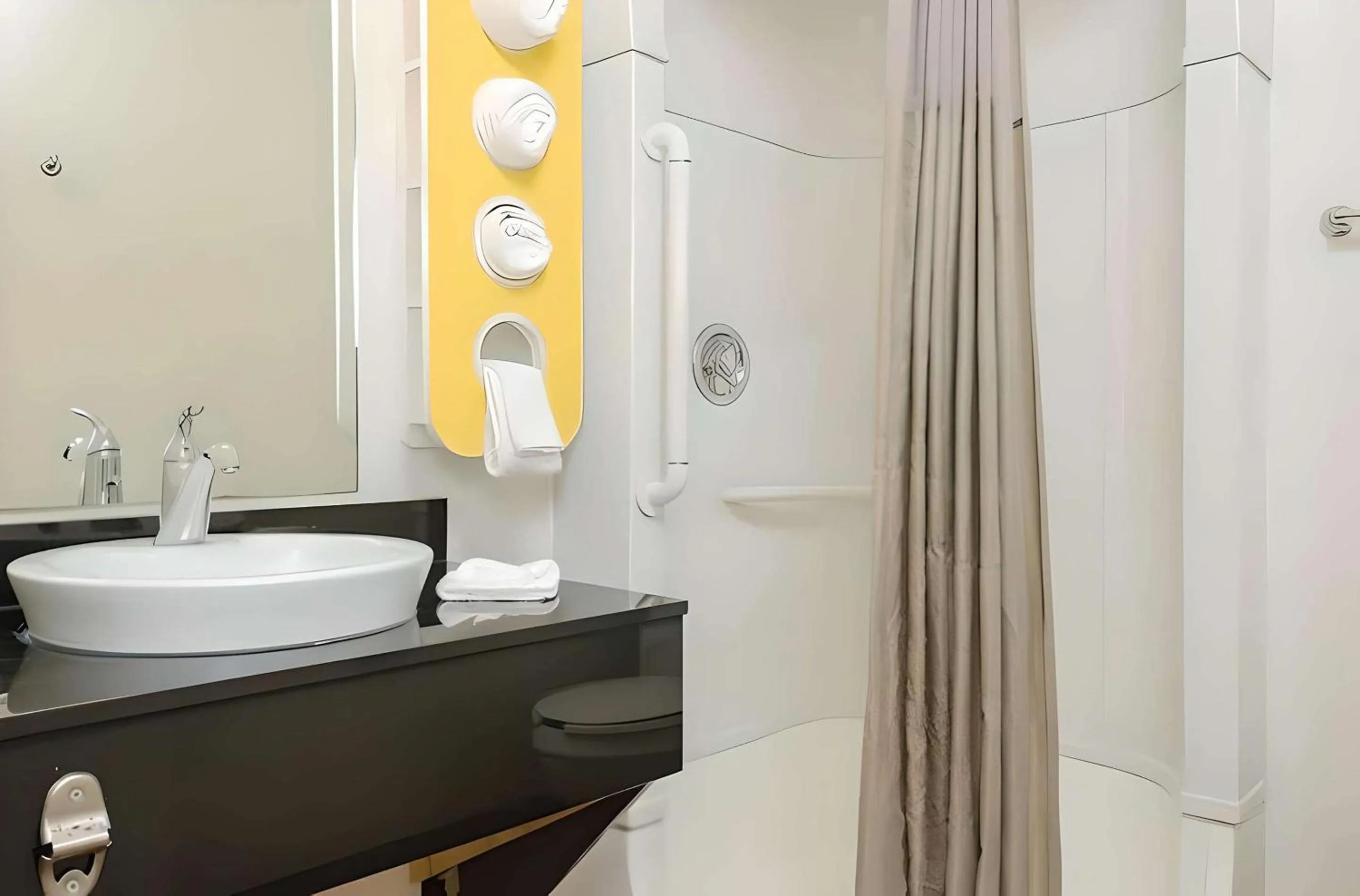 Bedroom in Park Inn by Radisson, Turlock