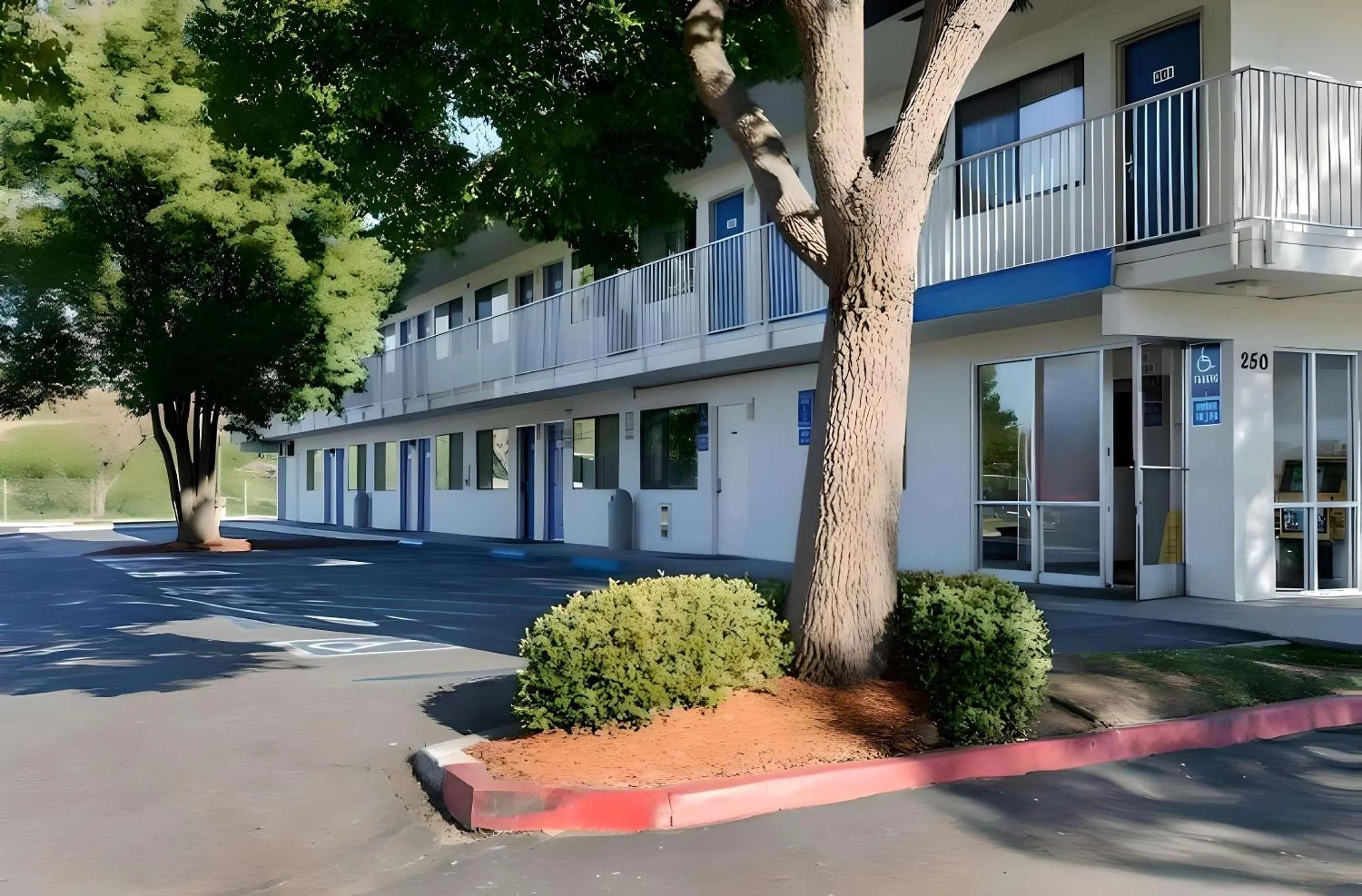 Property building in Park Inn by Radisson, Turlock