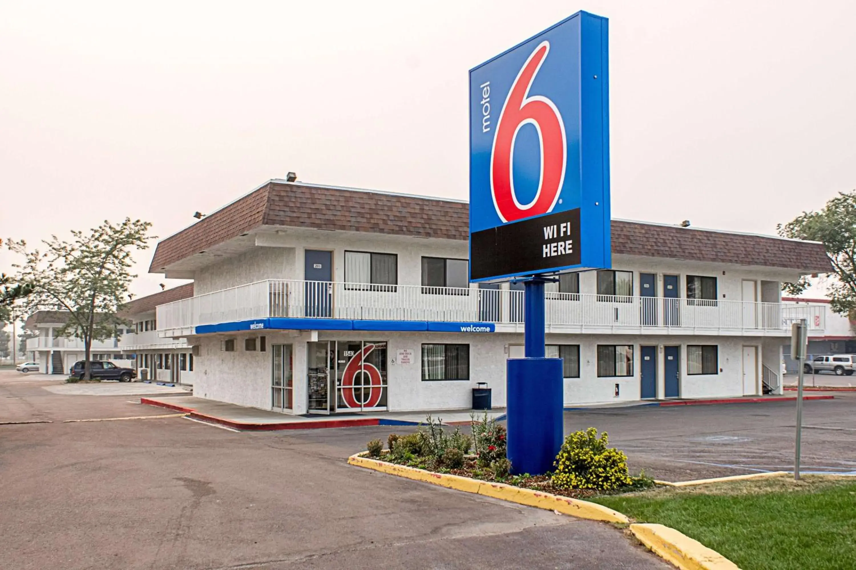 Property Building in Motel 6-Kalispell, MT