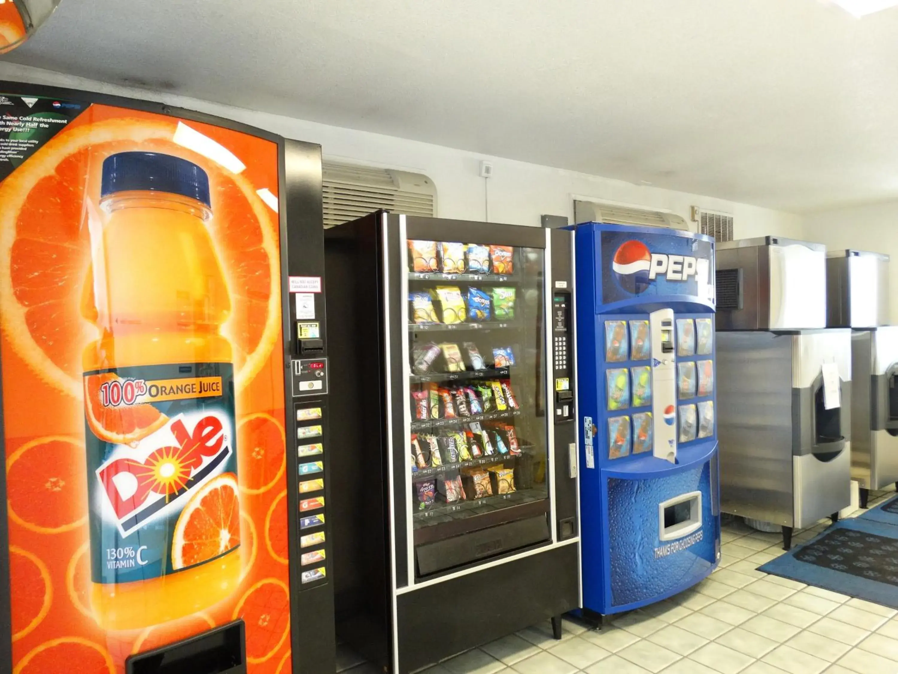 Food, Supermarket/Shops in Motel 6-Kalispell, MT