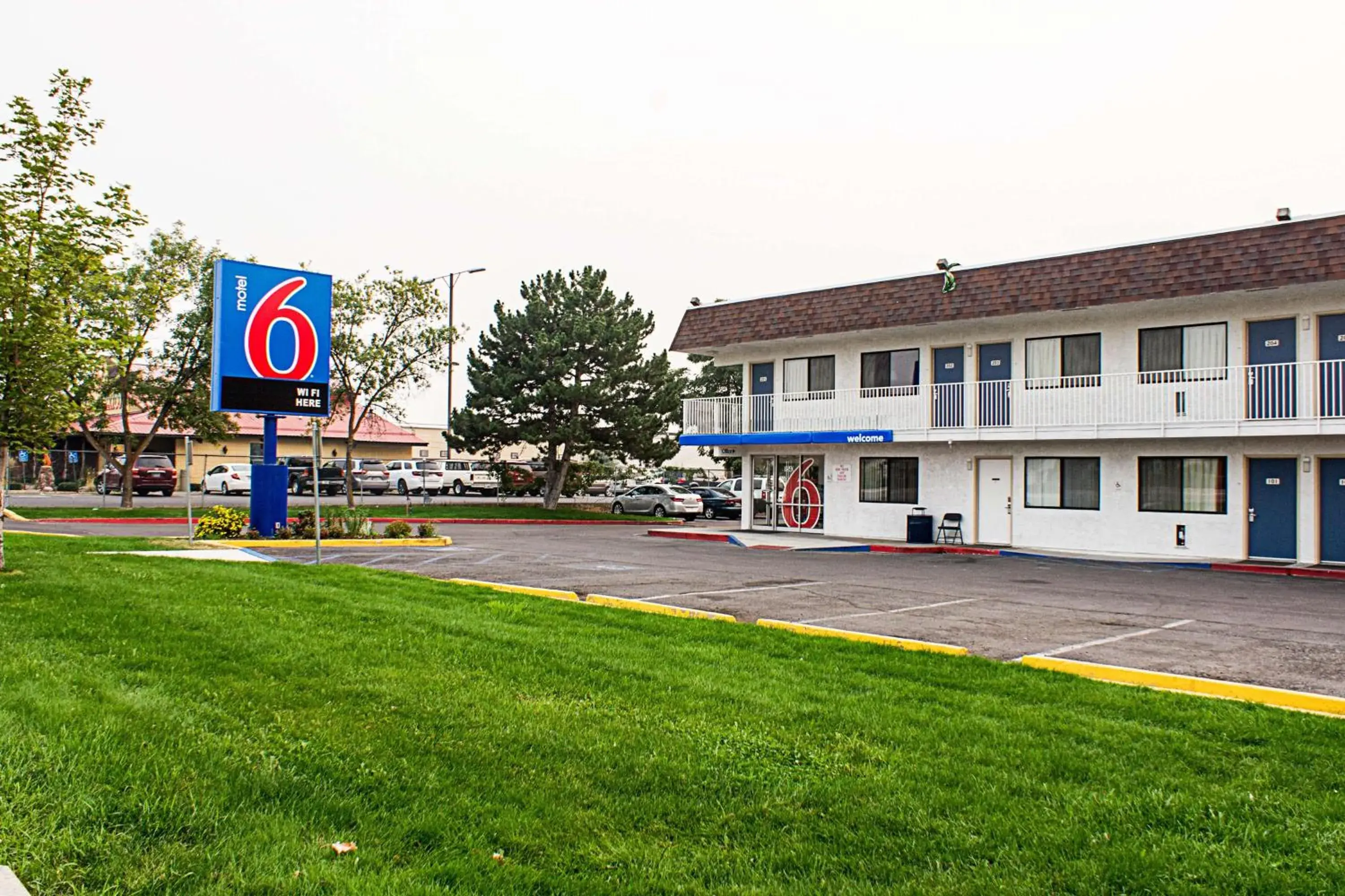 Property Building in Motel 6-Kalispell, MT