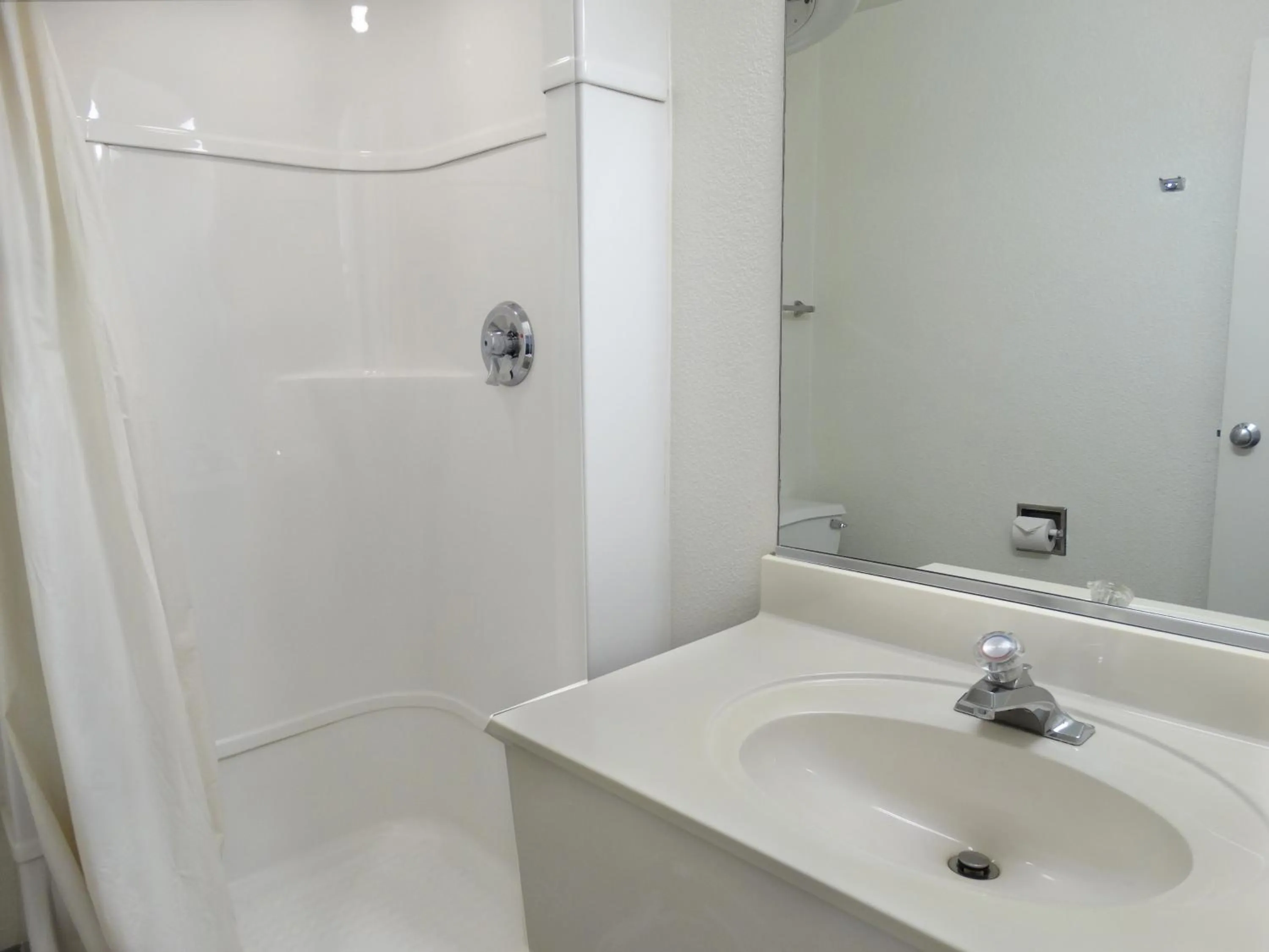 Shower in Motel 6-Kalispell, MT