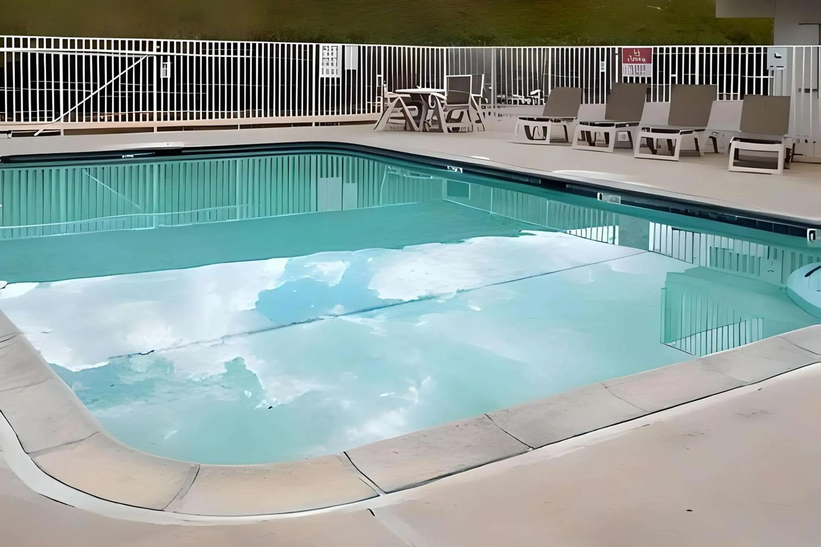 Swimming pool in Park Inn by Radisson, Cheyenne Swimming pool in Park Inn by Radisson, Cheyenne