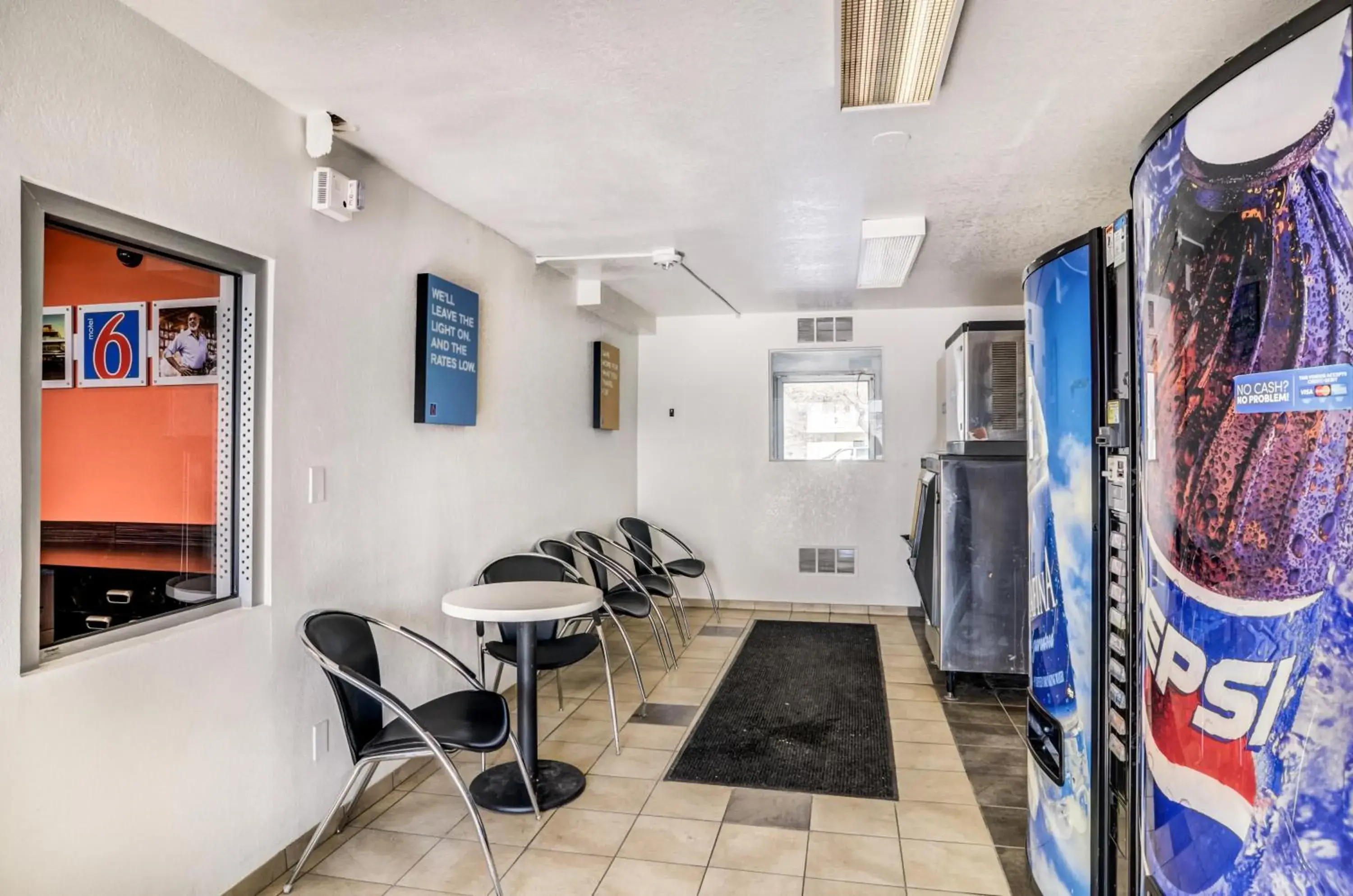 Lobby or reception in Motel 6-Fort Collins, CO