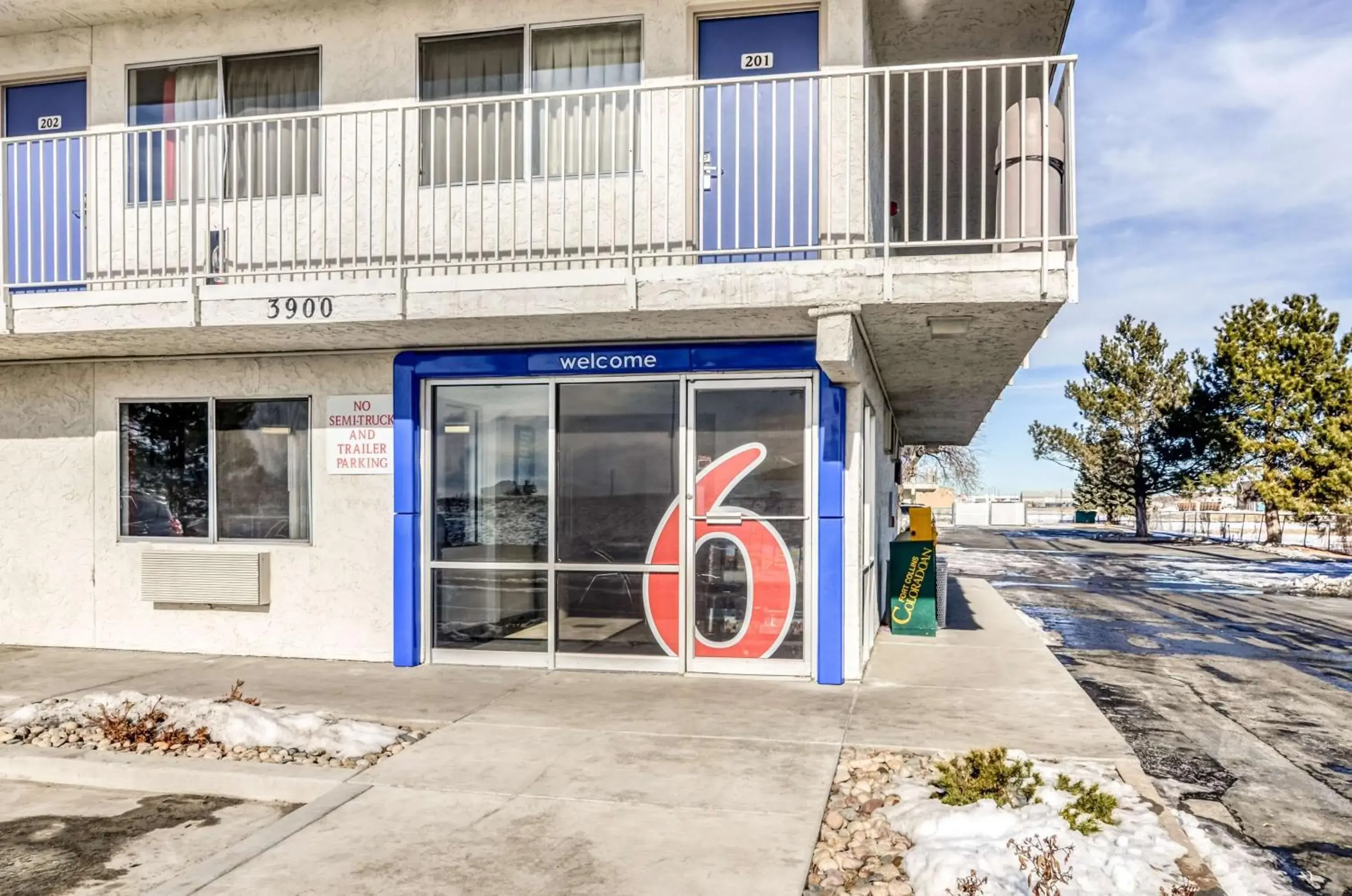 Property building, Facade/Entrance in Motel 6-Fort Collins, CO