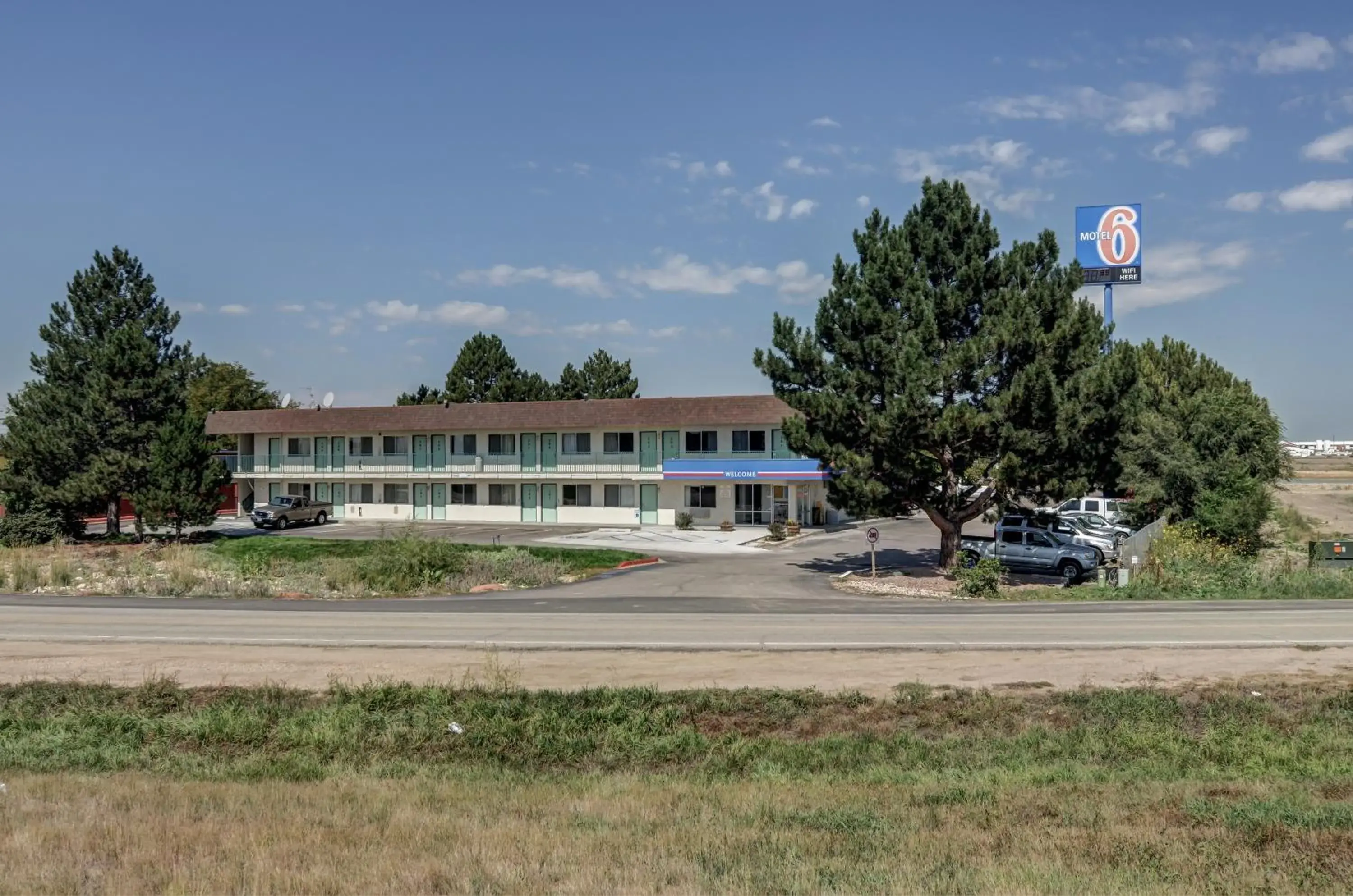 Area and facilities, Property Building in Motel 6-Fort Collins, CO
