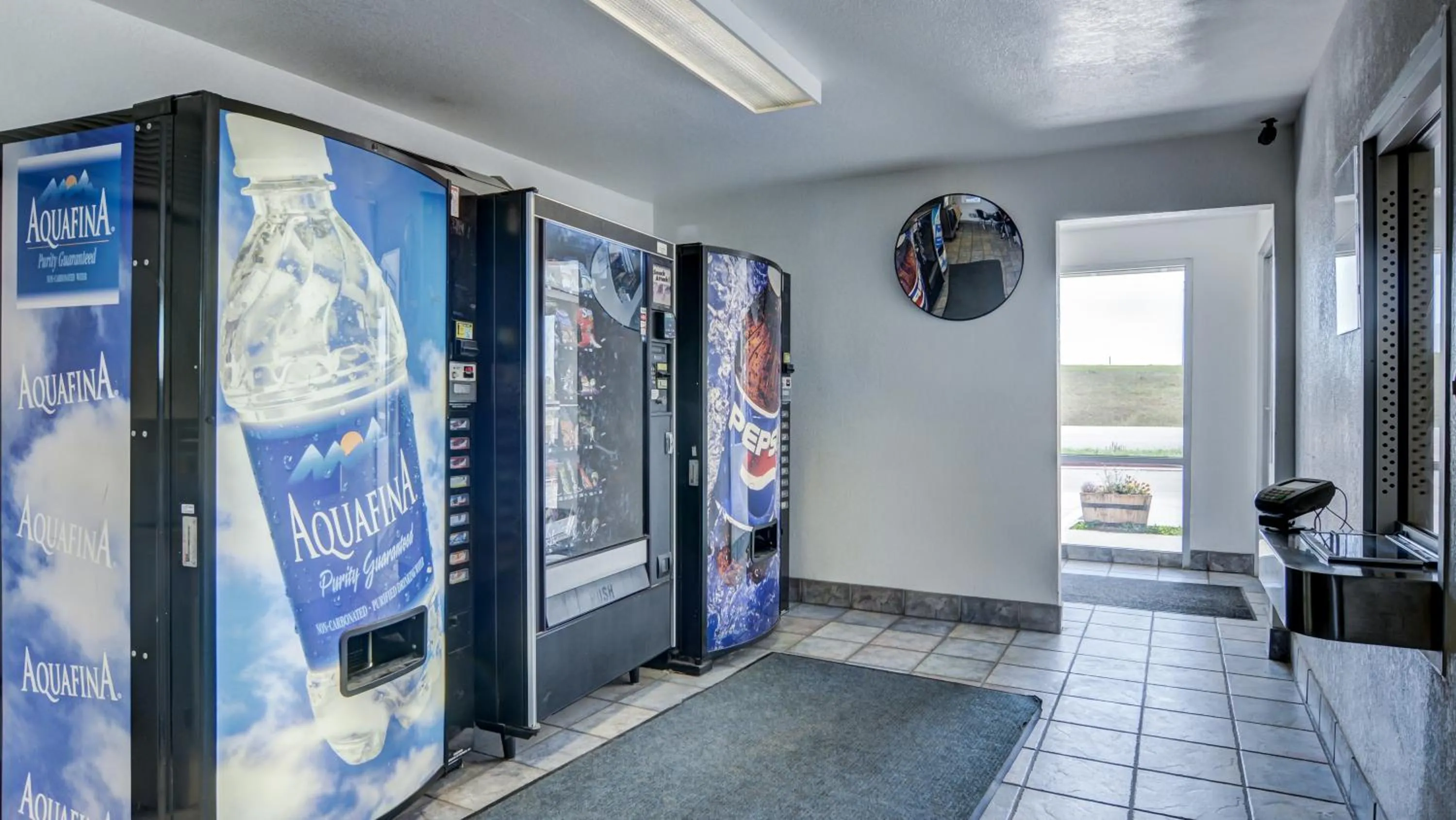 Drinks in Park Inn by Radisson, Fort Collins