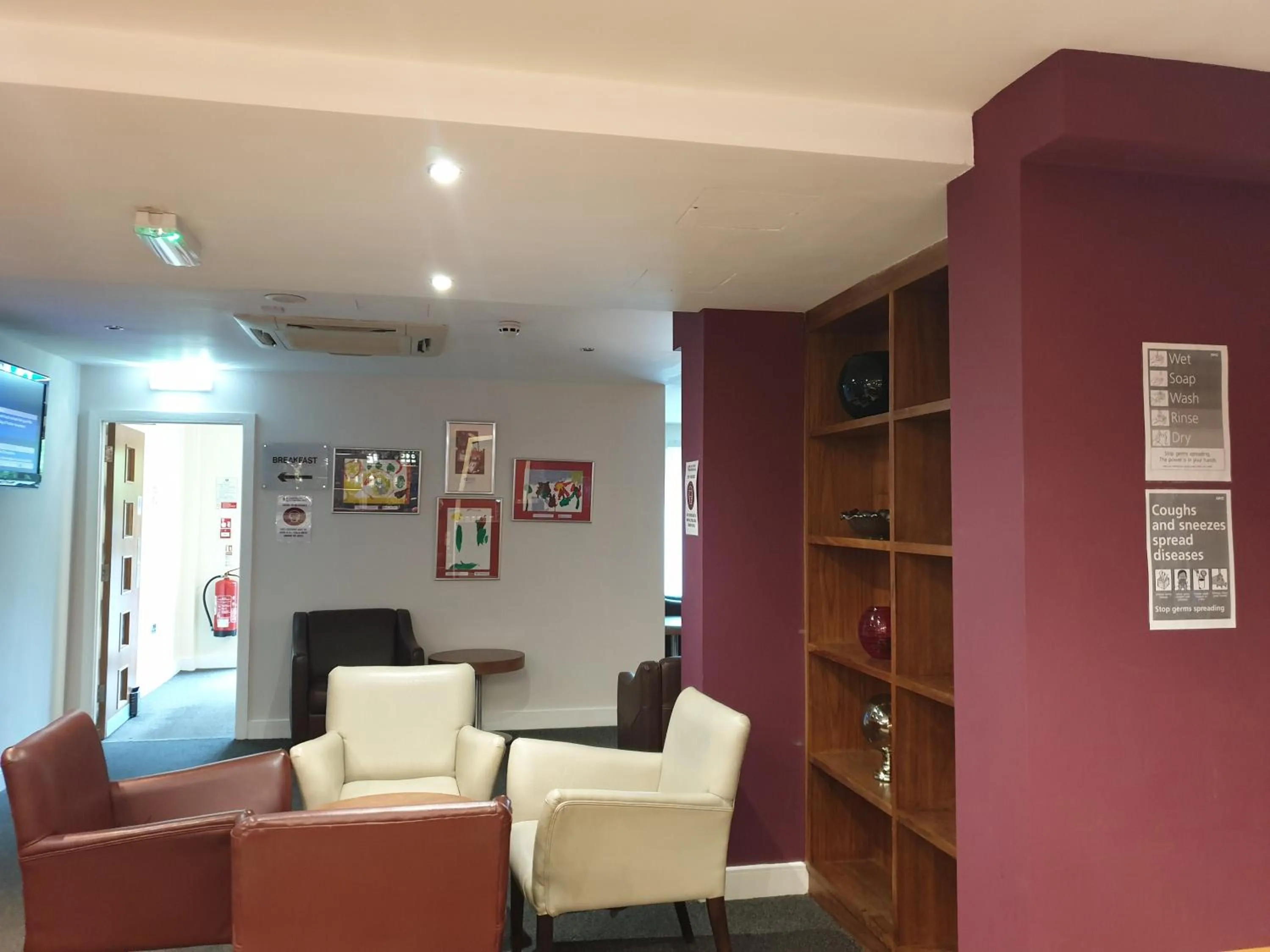 Lounge or bar in Legacy Preston International Hotel