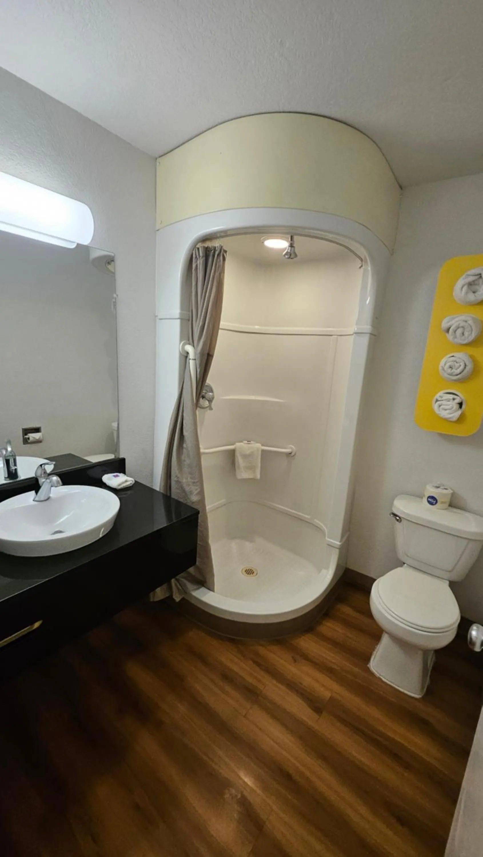 Bathroom in Motel 6-Blythe, CA