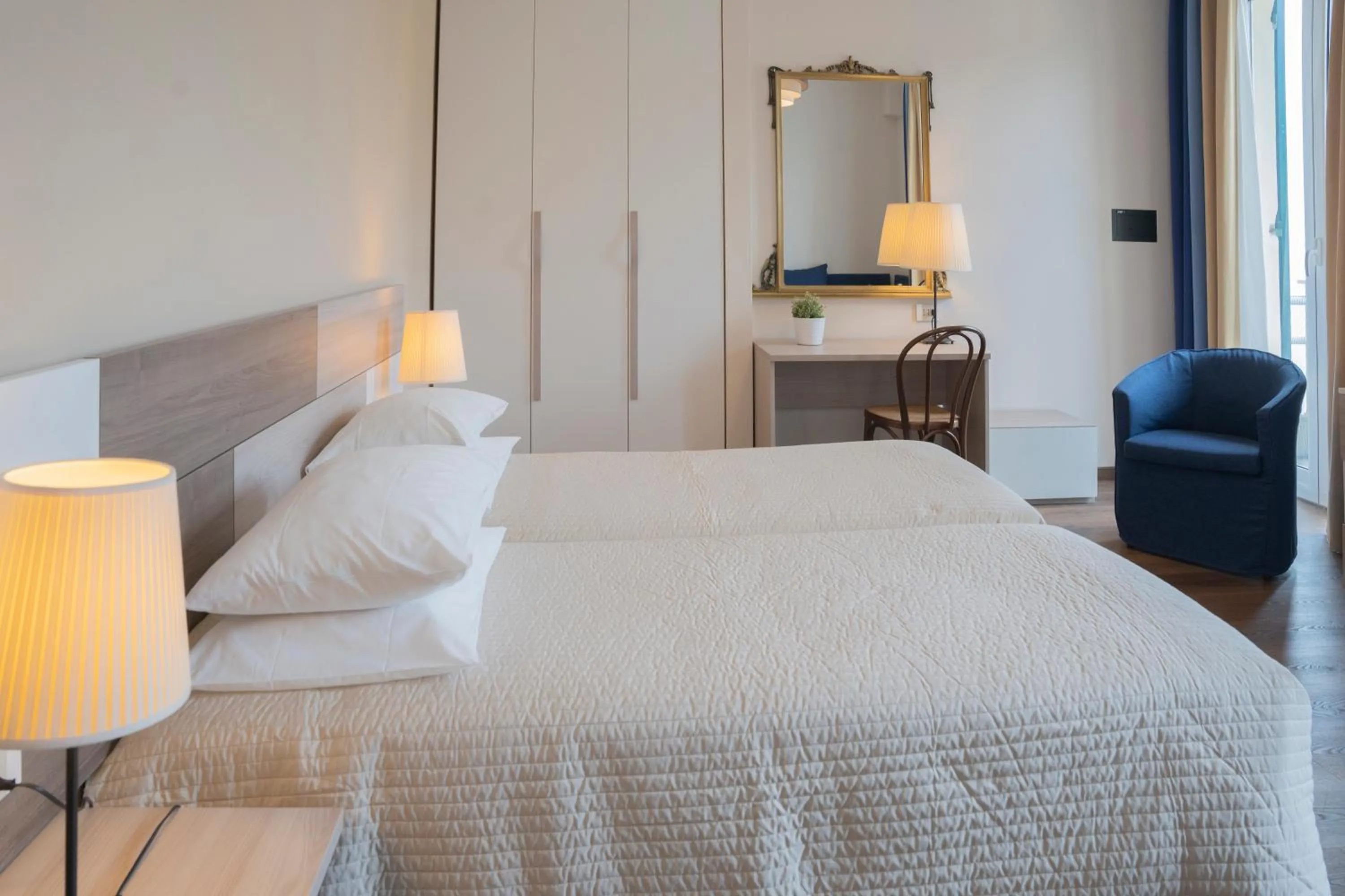 Double or Twin Room with Partial Sea View in Albergo Celeste