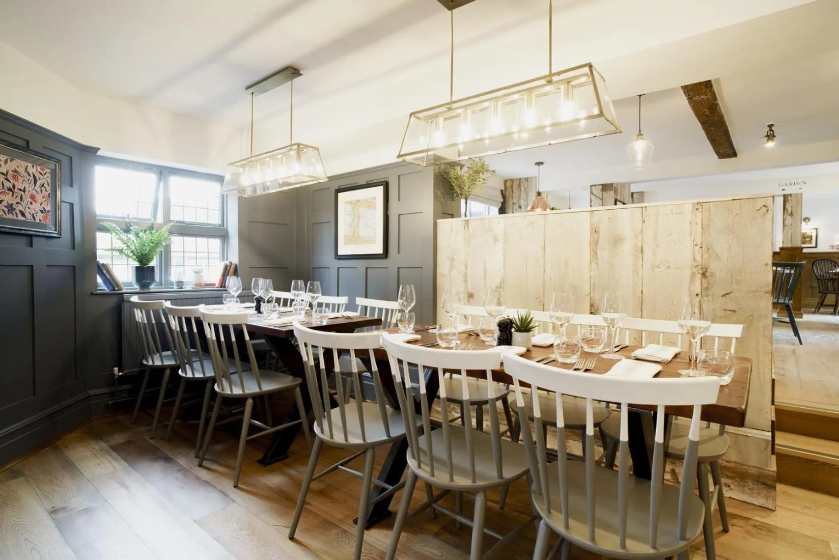 Restaurant/places to eat in Bel and The Dragon at Red Lion Wendover