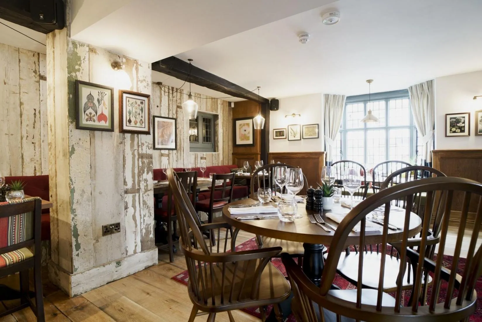 Restaurant/places to eat in Bel and The Dragon at Red Lion Wendover