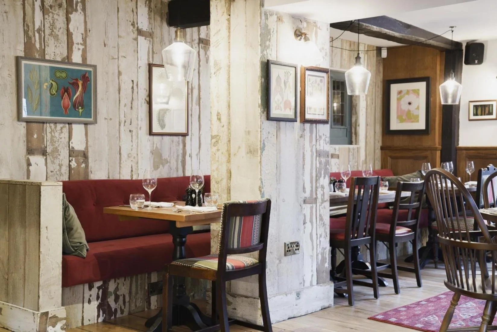 Restaurant/places to eat in Bel and The Dragon at Red Lion Wendover