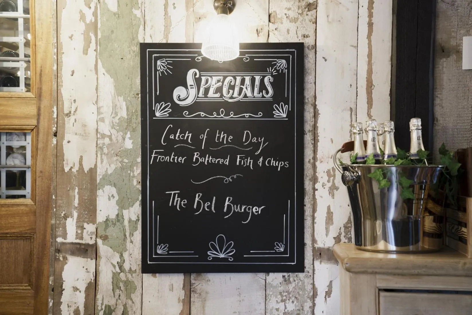 Food and drinks in Bel and The Dragon at Red Lion Wendover