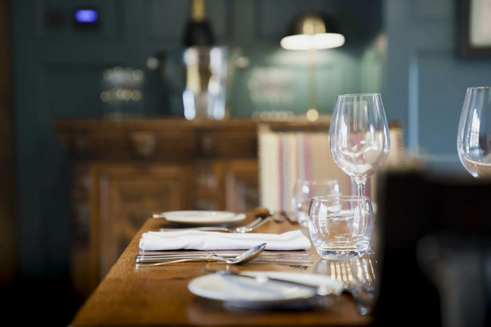 Restaurant/places to eat in Bel and The Dragon at Red Lion Wendover