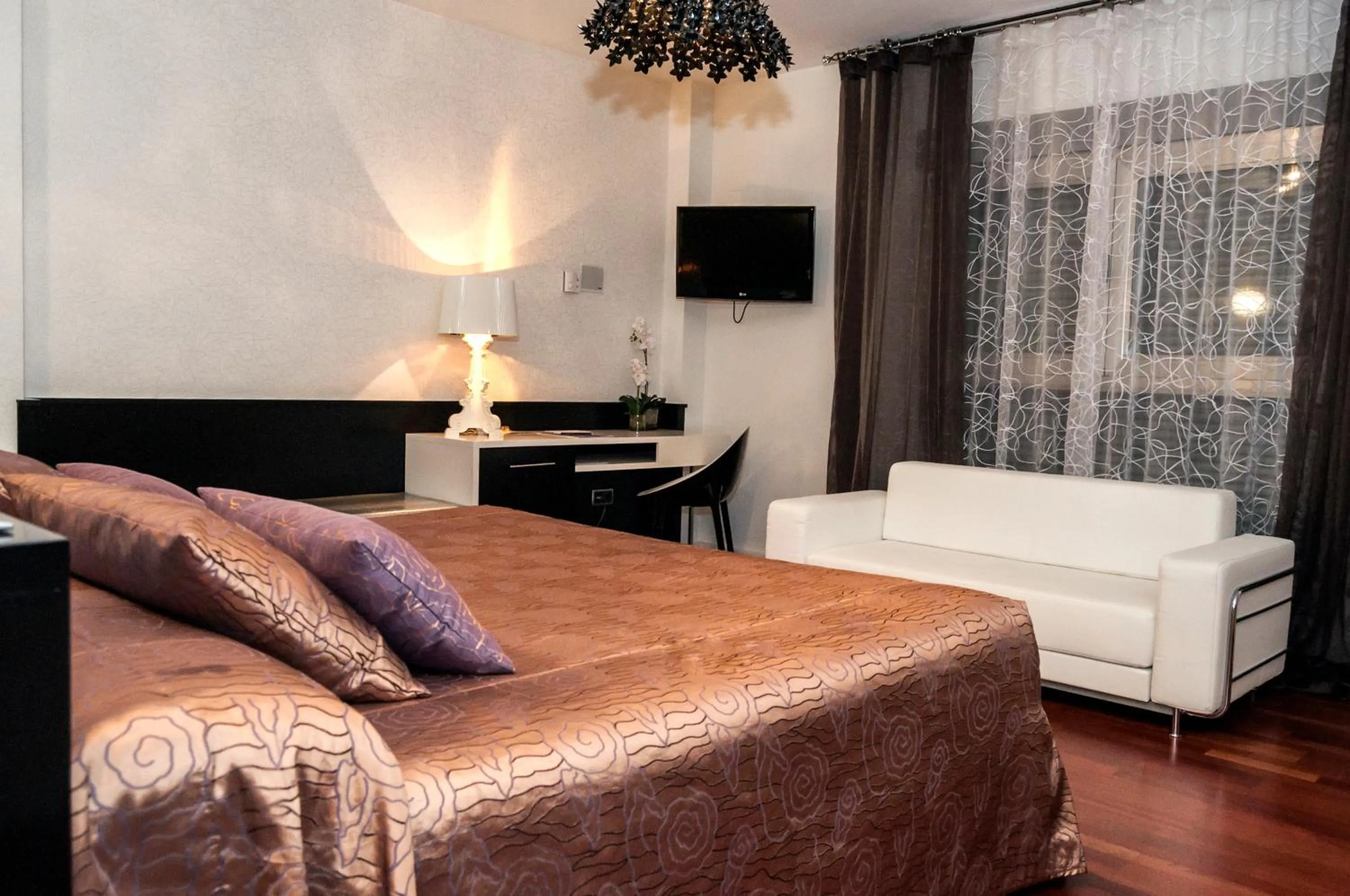 Bedroom, Bed in Escuderos Hotel Cruz