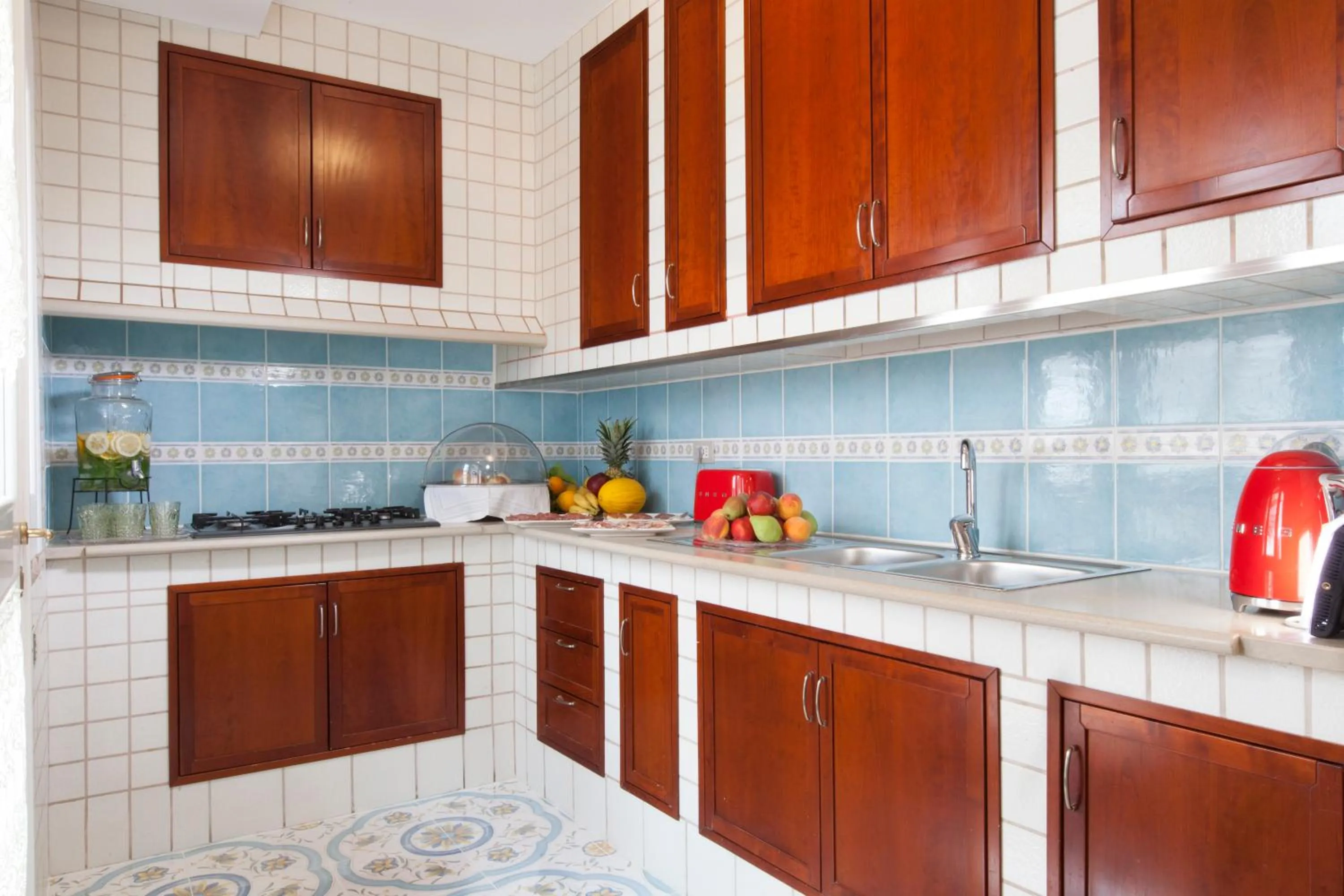 Restaurant/places to eat in San Nicola B&B