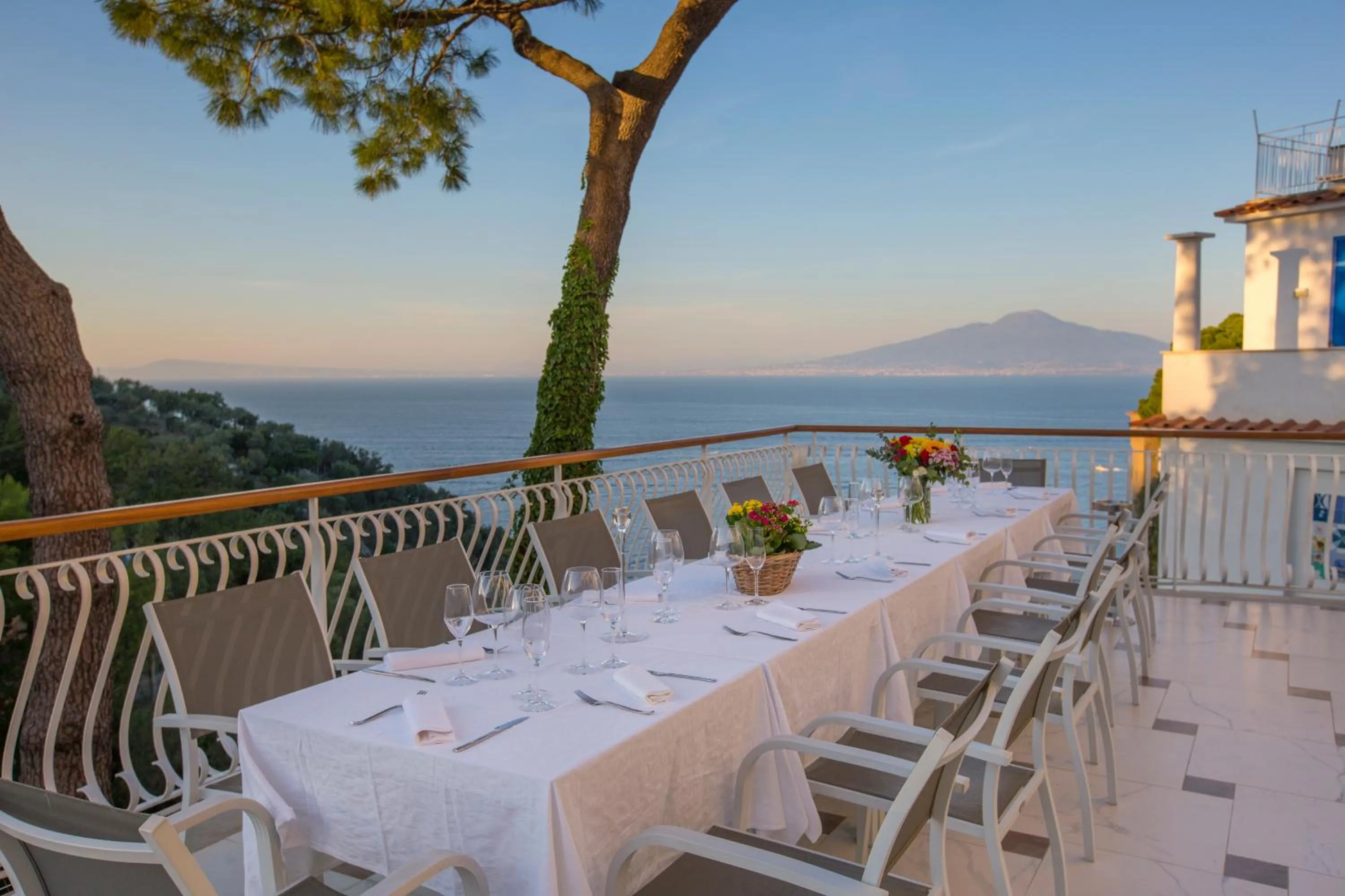 Food and drinks in Sorrento Dream