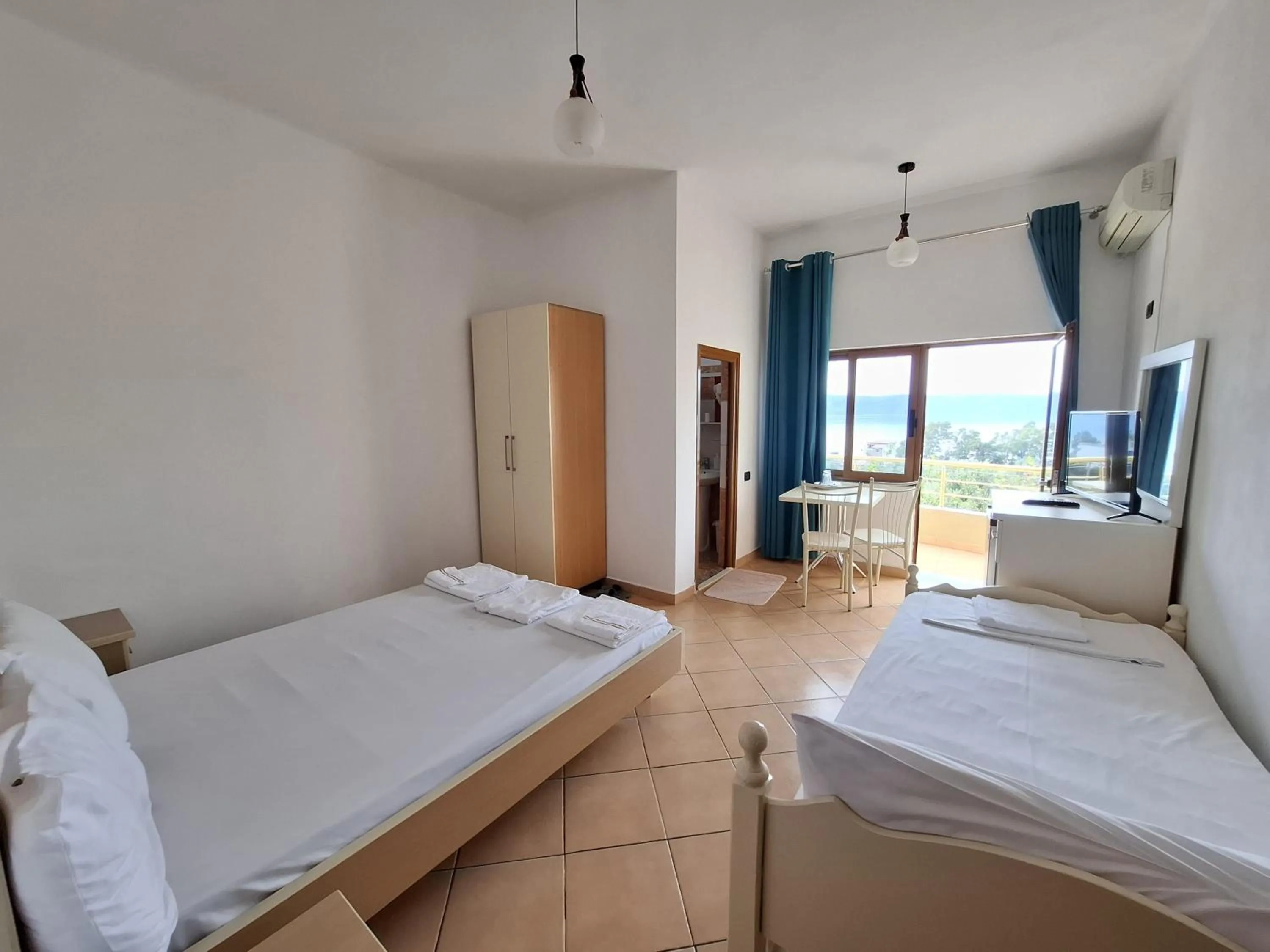 Bed in Hotel Sirena
