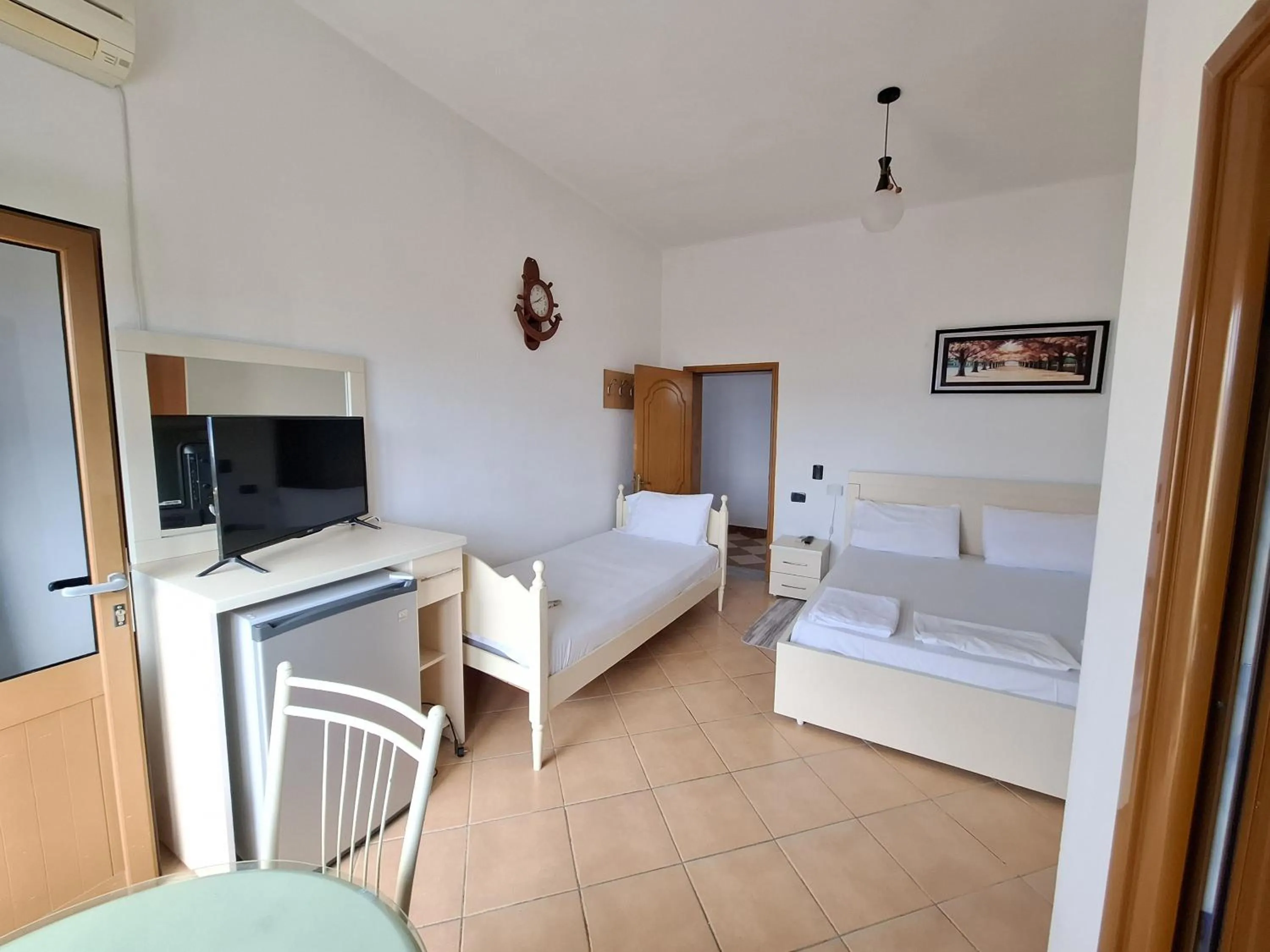 Bed in Hotel Sirena
