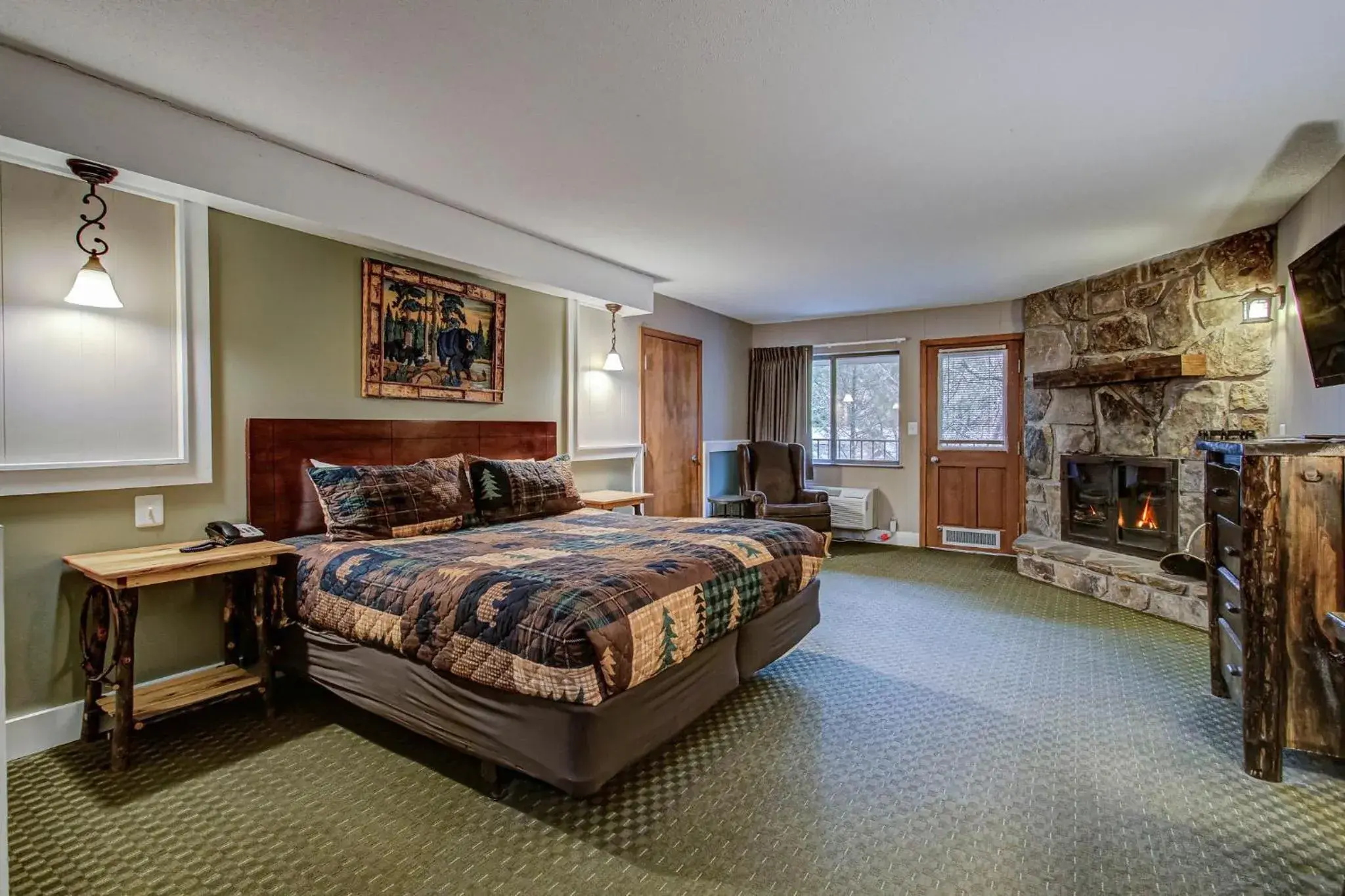 Balcony/Terrace, Bed in Brookside Lodge Balcony/Terrace, Bed in Brookside Lodge