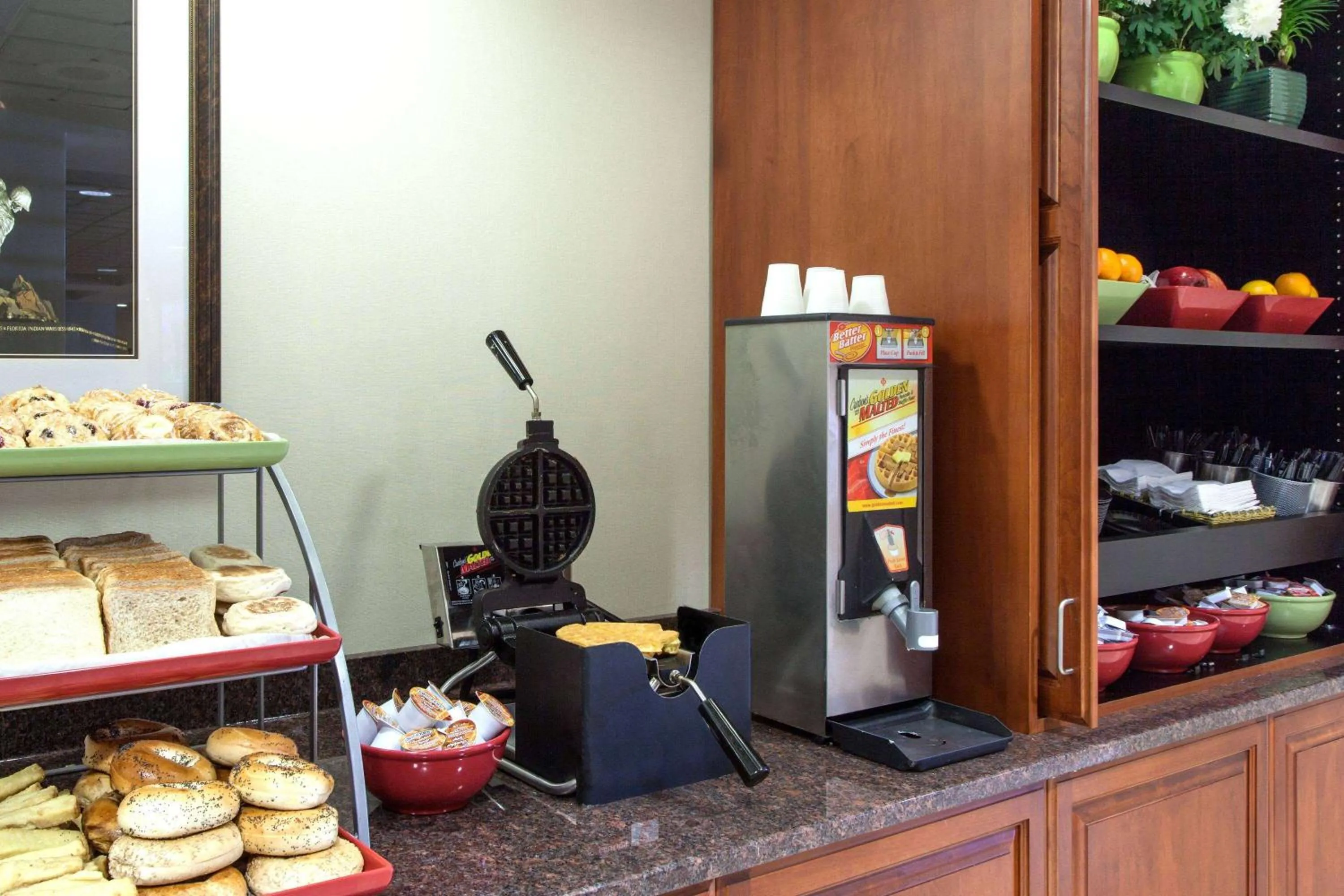 Breakfast in Wingate by Wyndham - Dulles International