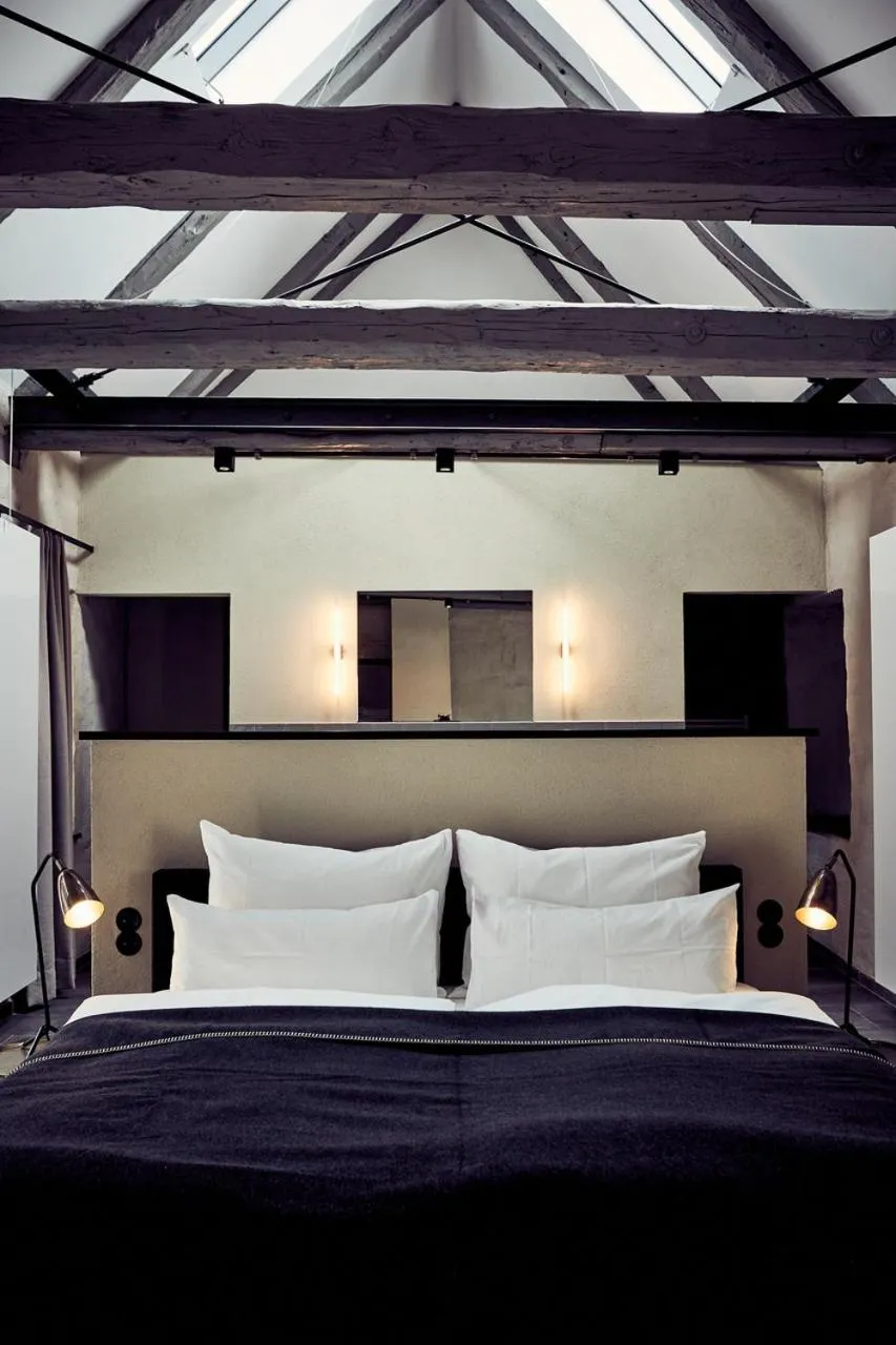 Bed in Fisher's Loft Hotel