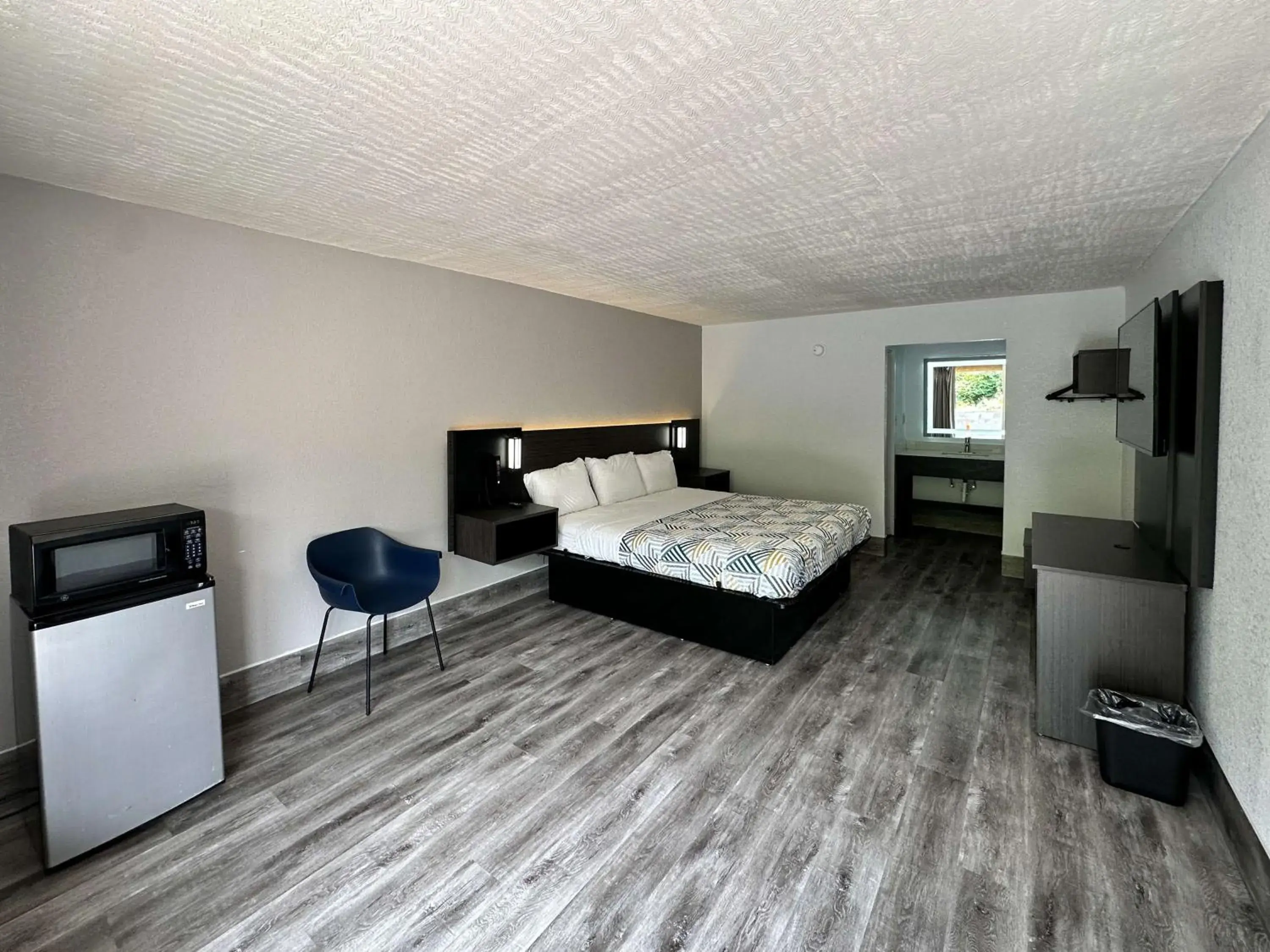 Bedroom, Bed in Motel 6 Spartanburg, SC Northwest Business 85 Bedroom, Bed in Motel 6 Spartanburg, SC Northwest Business 85