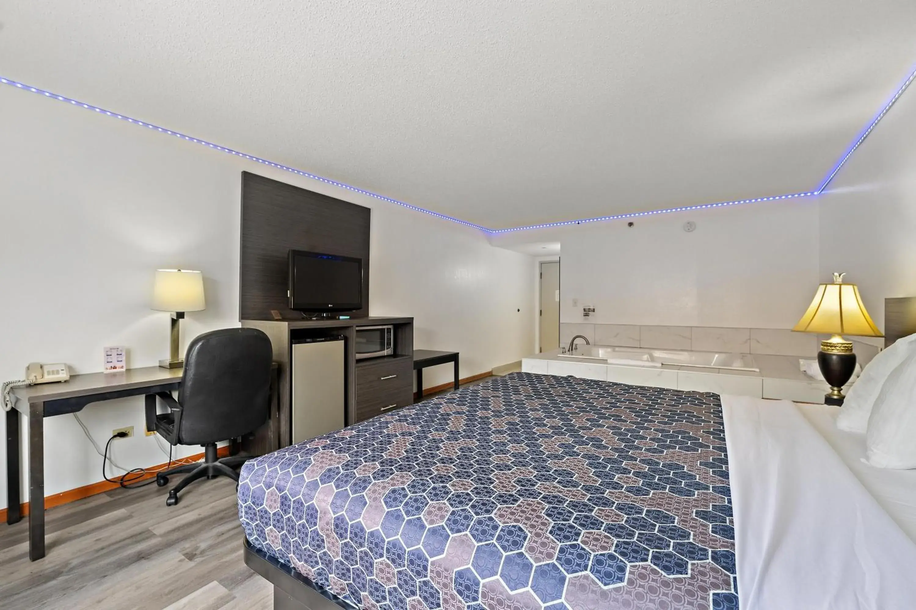 Bed in Chicago Club Inn & Suite Bed in Chicago Club Inn & Suite