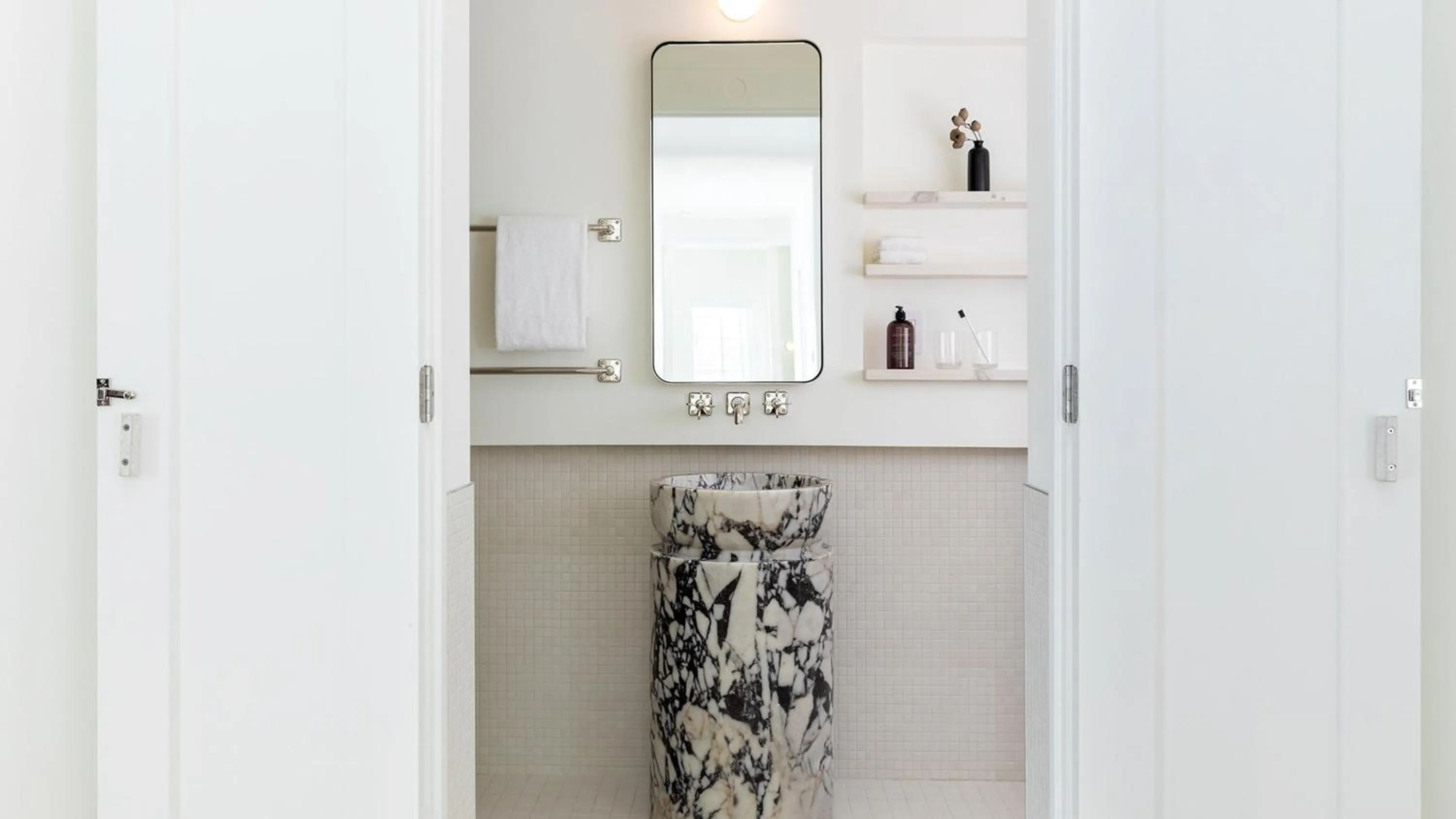 Bathroom in Scribner's Catskill Lodge, a Member of Design Hotels