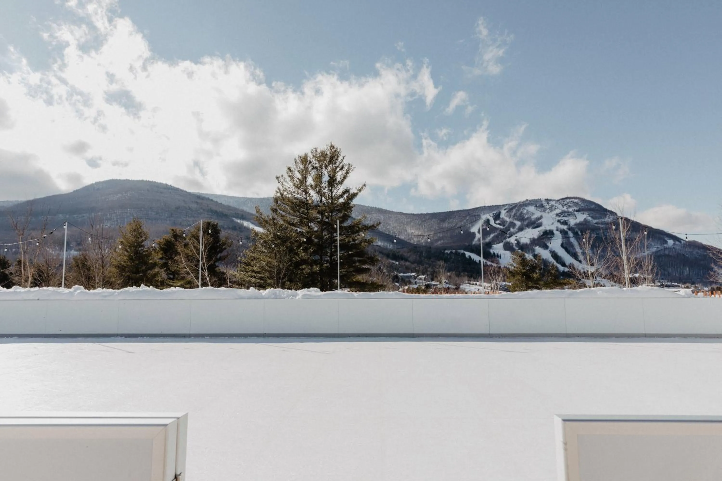 Skiing in Scribner's Catskill Lodge, a Member of Design Hotels