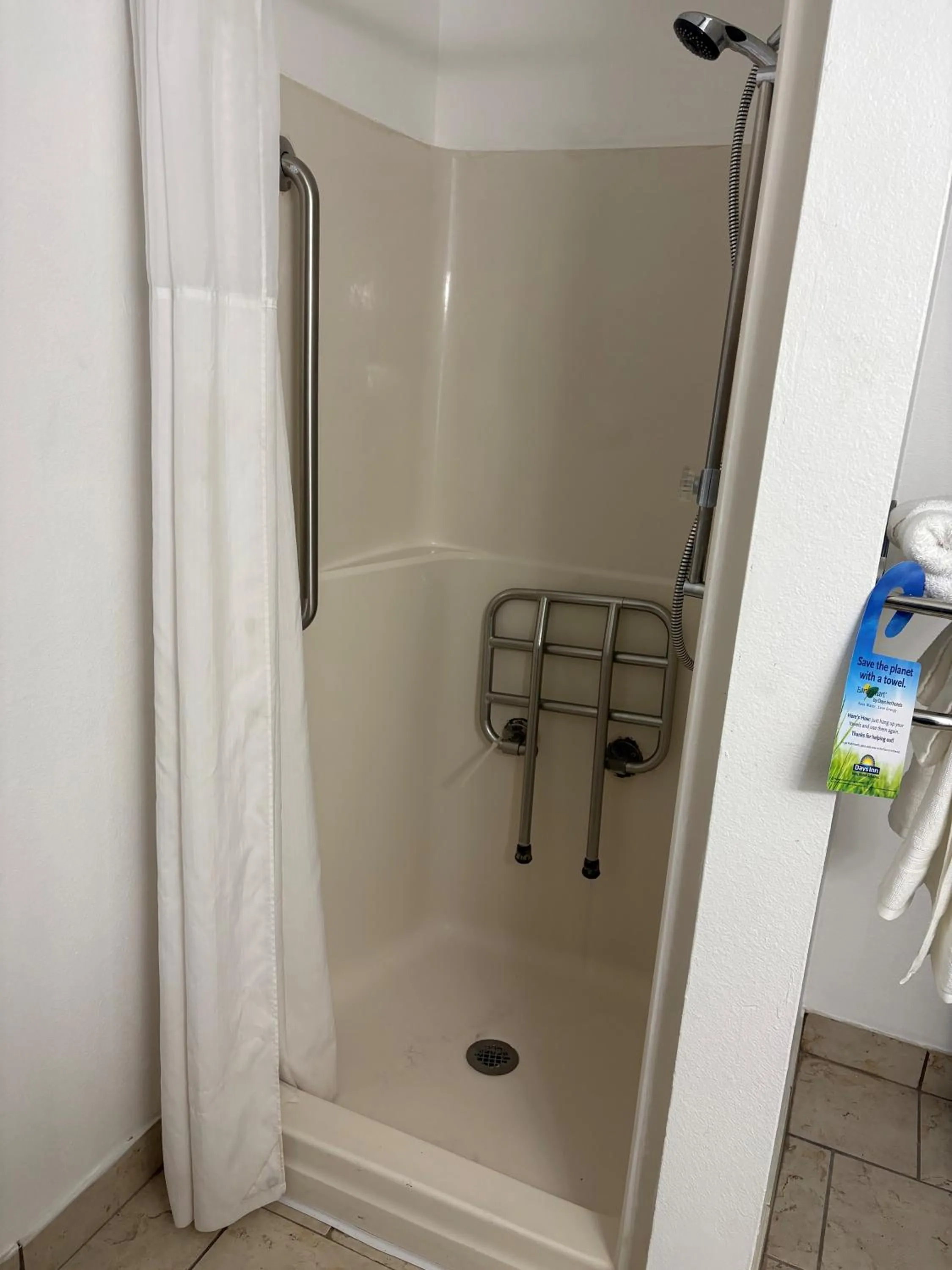 Bathroom in Days Inn by Wyndham Fort Dodge