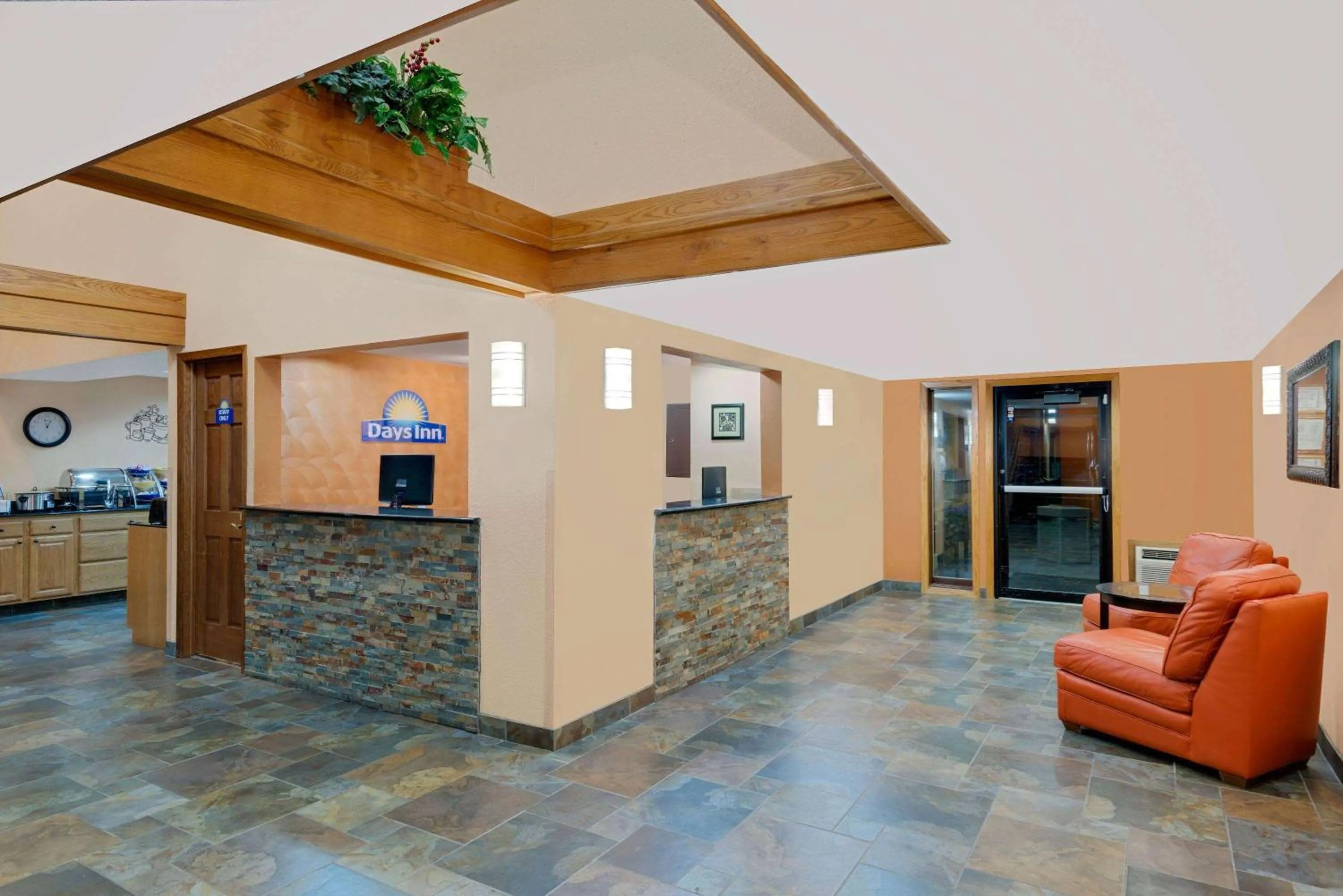 Lobby or reception in Days Inn by Wyndham Fort Dodge