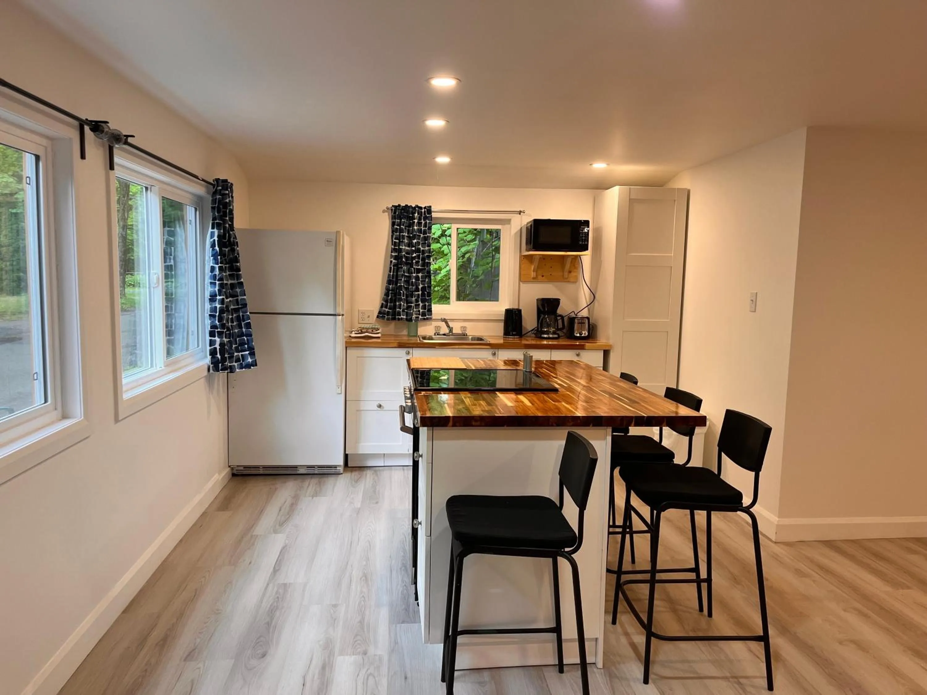 Kitchen or kitchenette in Camping Chalets Lac St-Augustin