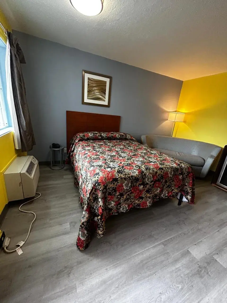 Bedroom, Bed in Travelers Inn by OYO Longview Kelso Bedroom, Bed in Travelers Inn by OYO Longview Kelso