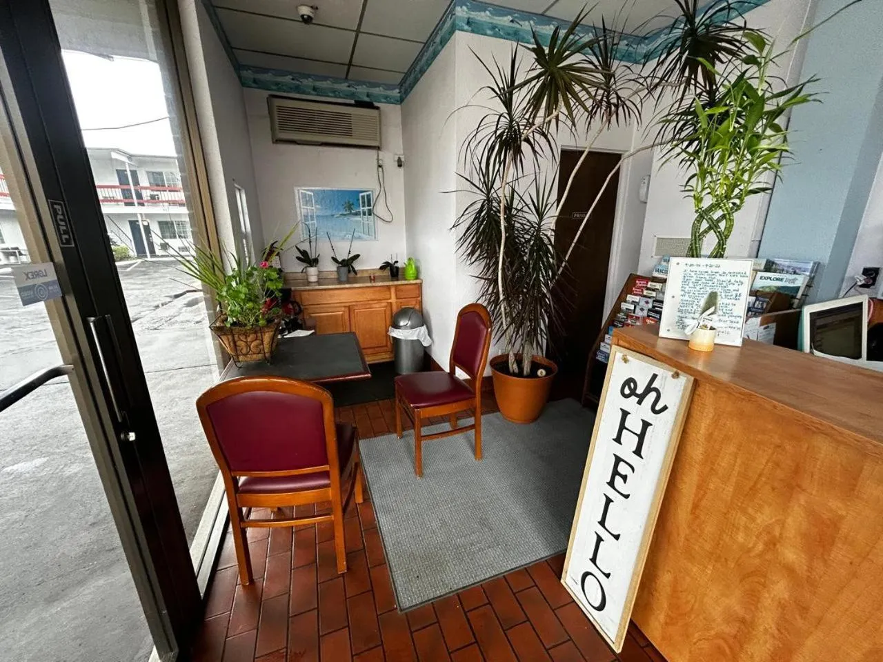 Lobby or reception in Travelers Inn by OYO Longview Kelso