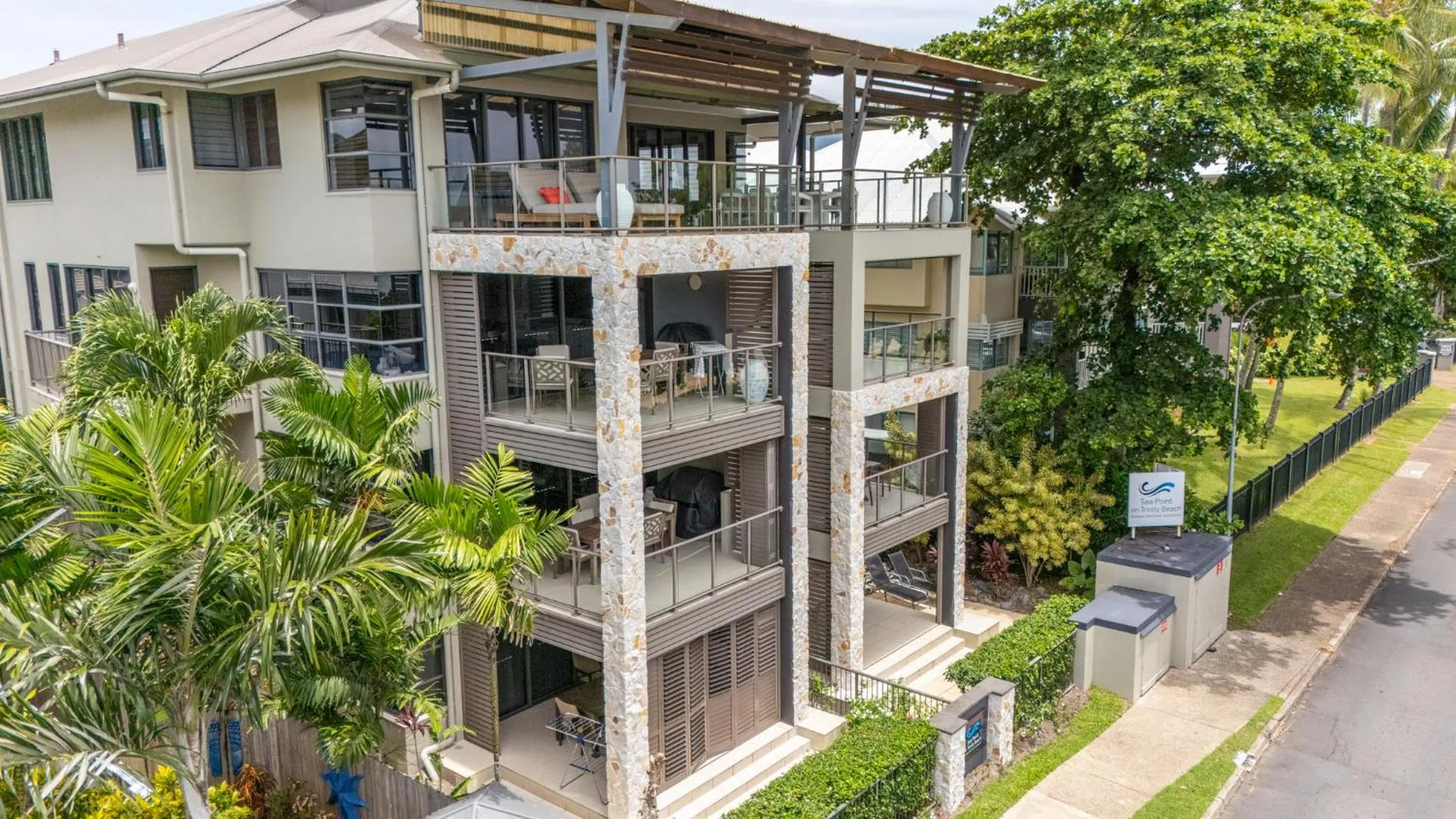 Property building in Sea Point on Trinity Beach