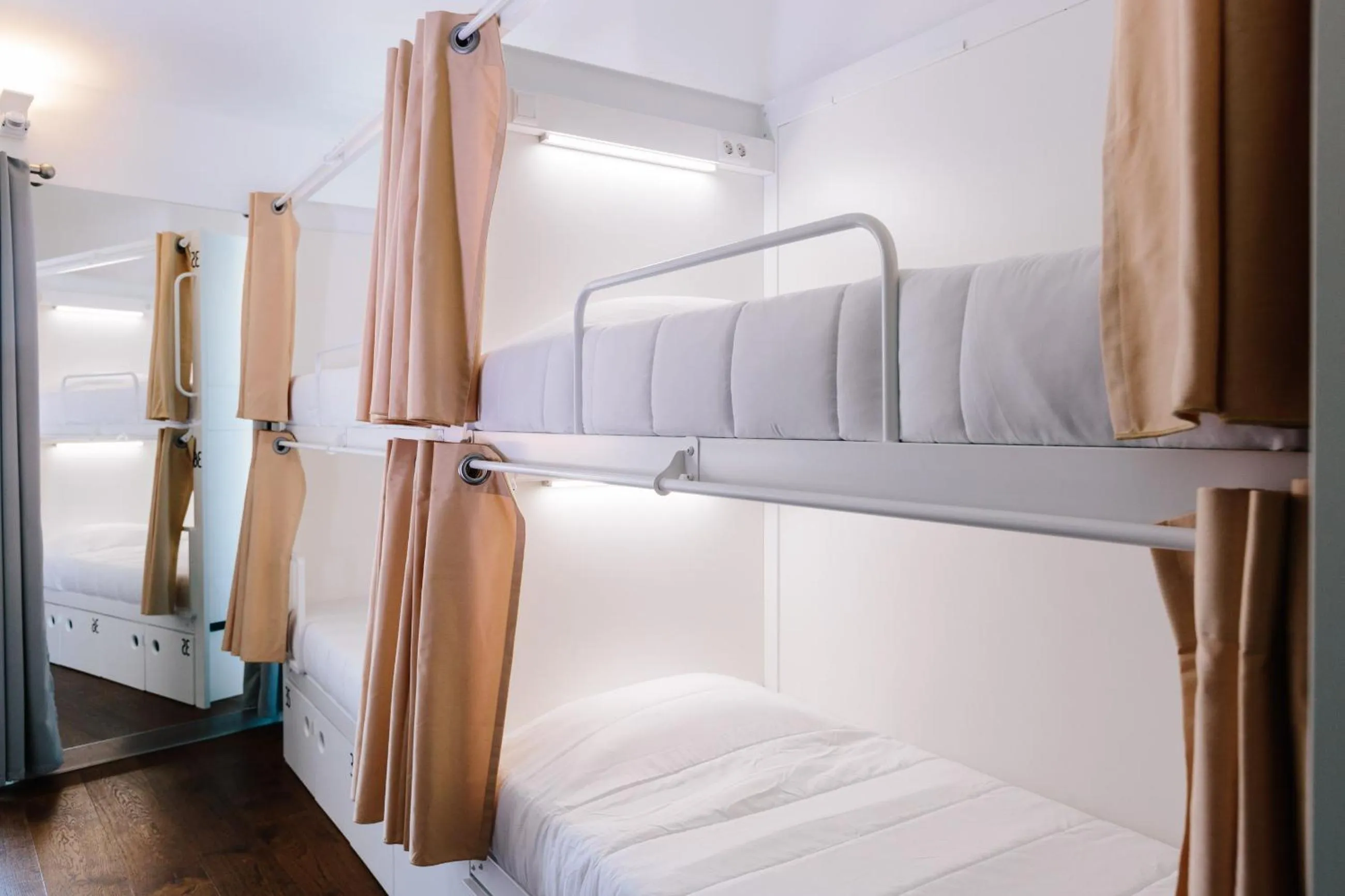 Bedroom, Bed in Lisbon South Hostel