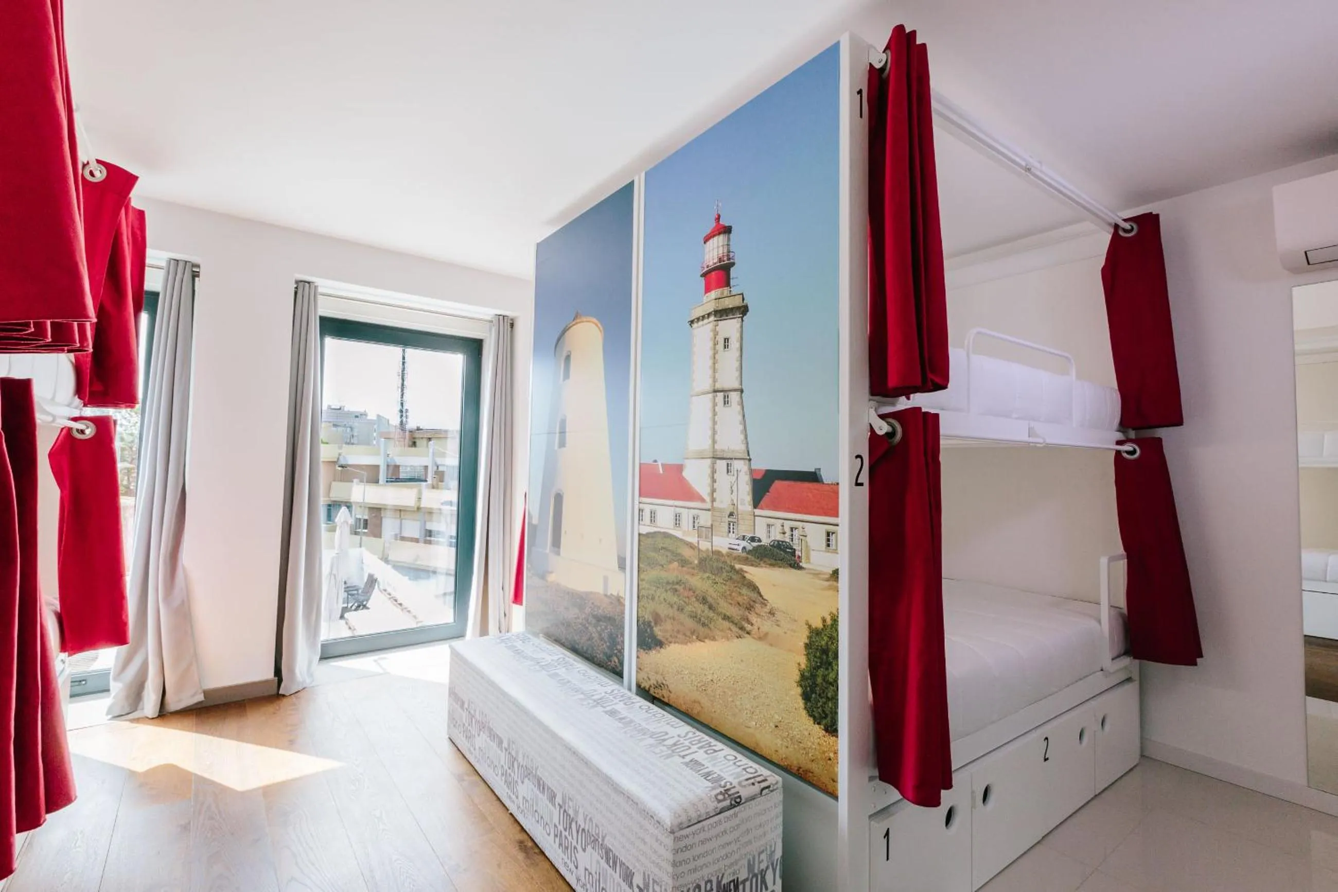 Bedroom, Bed in Lisbon South Hostel