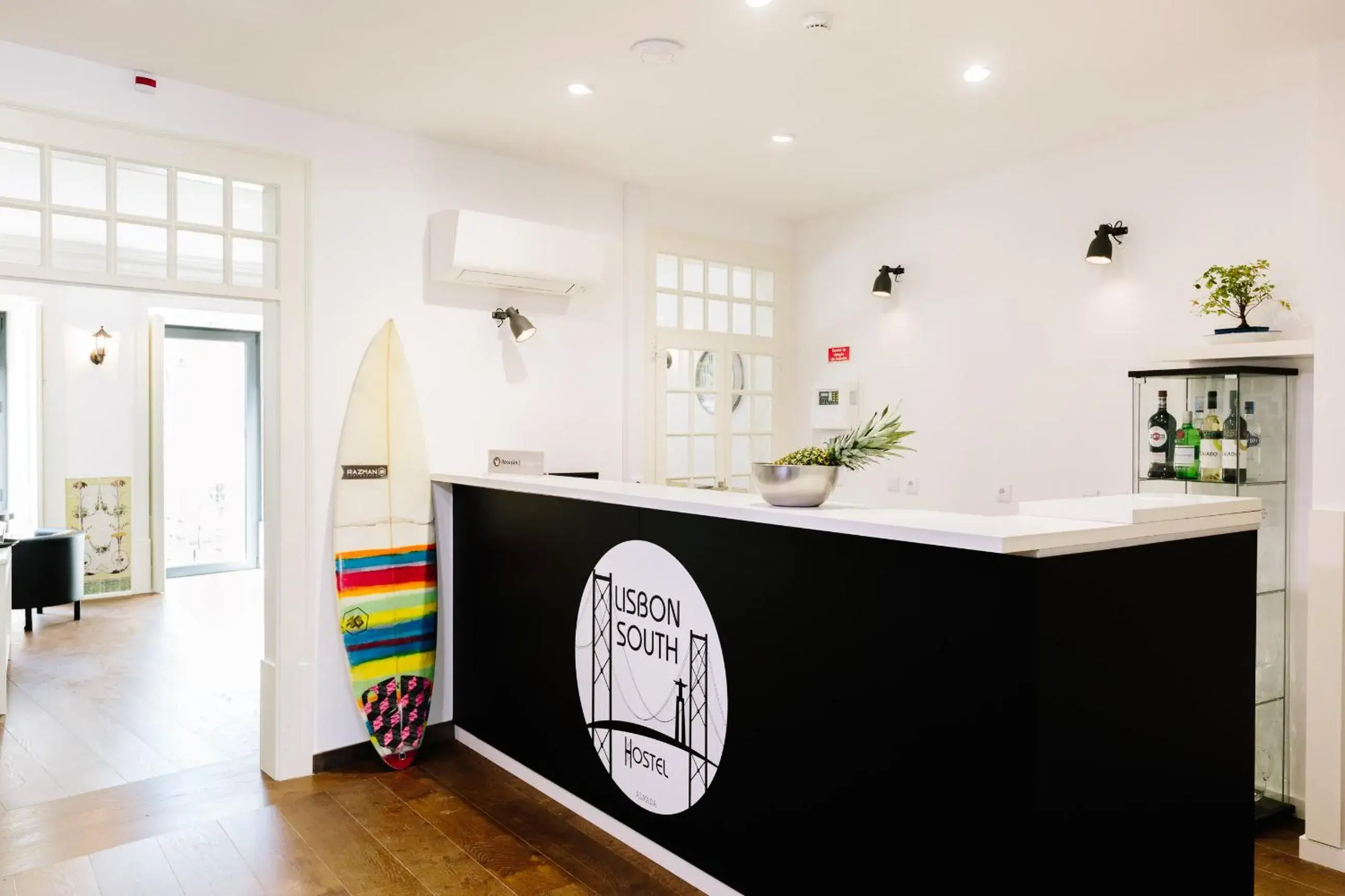 Lobby or reception in Lisbon South Hostel Lobby or reception in Lisbon South Hostel