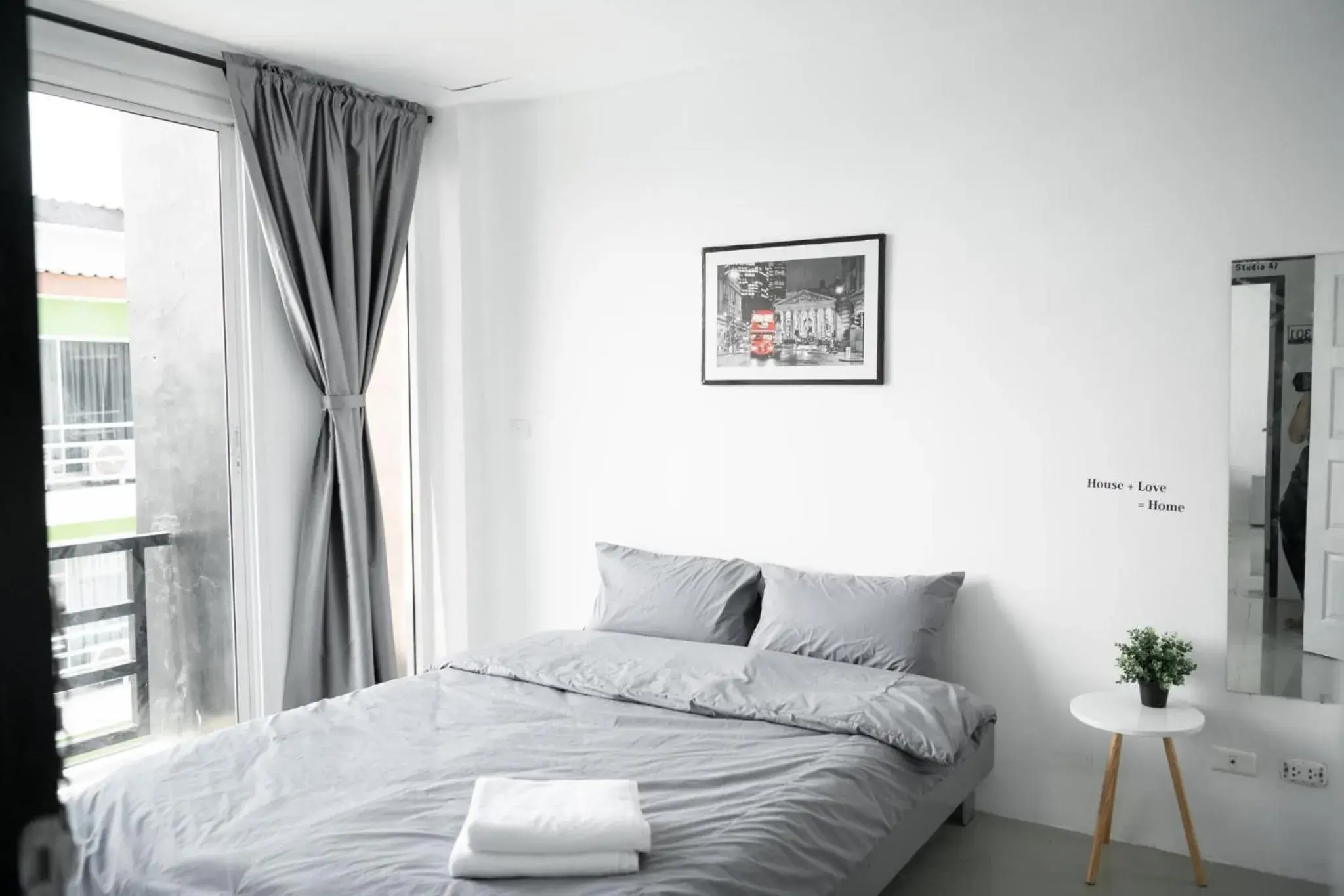 Bed in Studio 41 Salaya-Sai4 Bed in Studio 41 Salaya-Sai4
