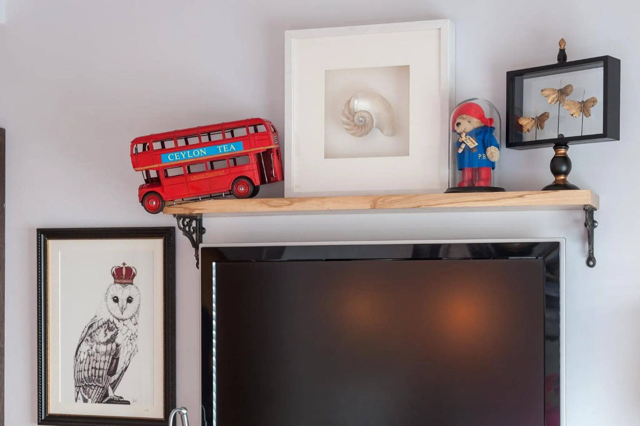 Photo of the whole room in Hotel Indigo London Hyde Park Paddington by IHG