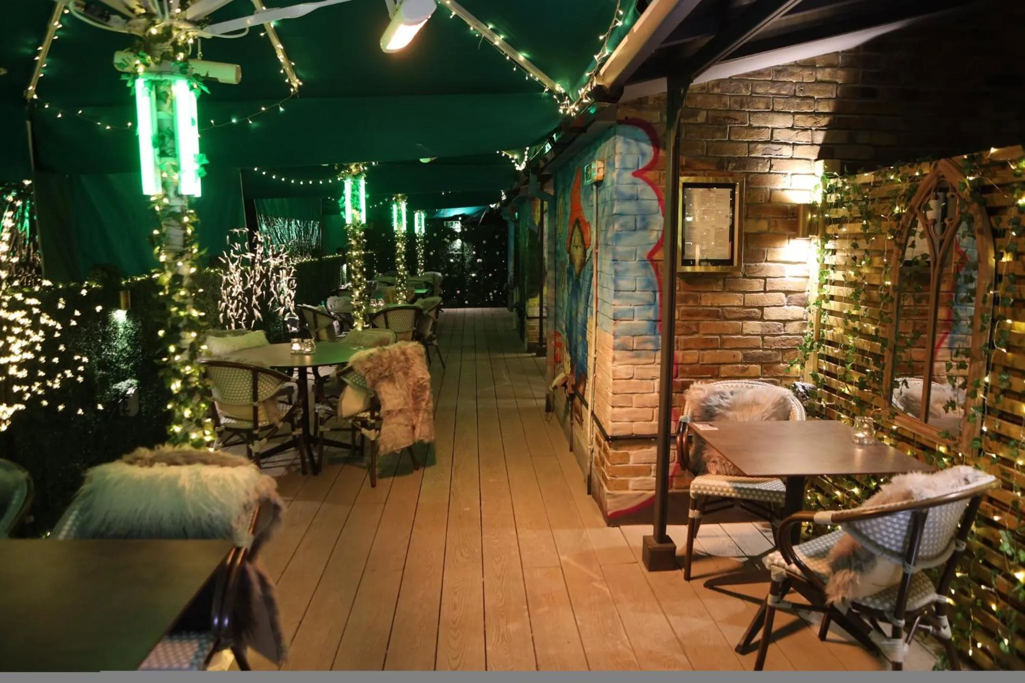 Restaurant/places to eat in Hotel Indigo London Hyde Park Paddington by IHG