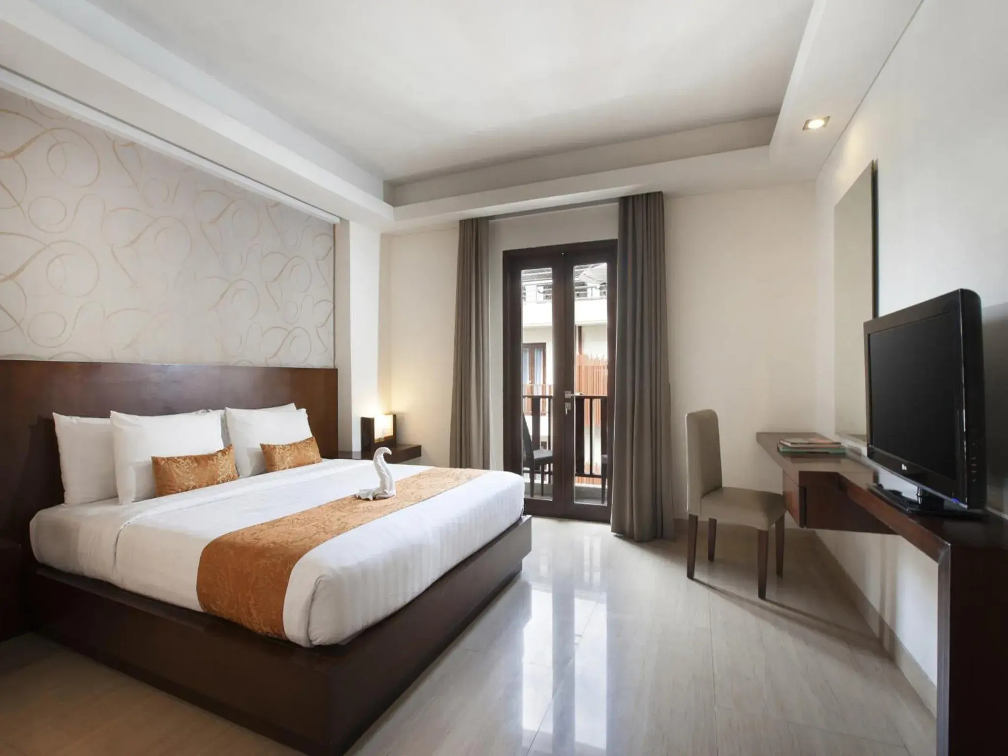 Photo of the whole room, Bed in d'primahotel Seminyak Photo of the whole room, Bed in d'primahotel Seminyak