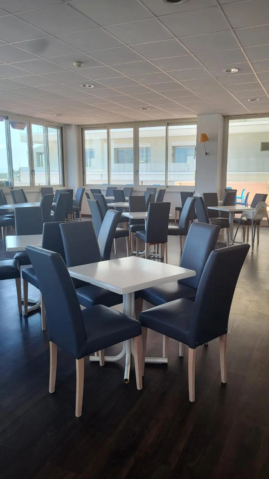 Breakfast in Hotel Embassy