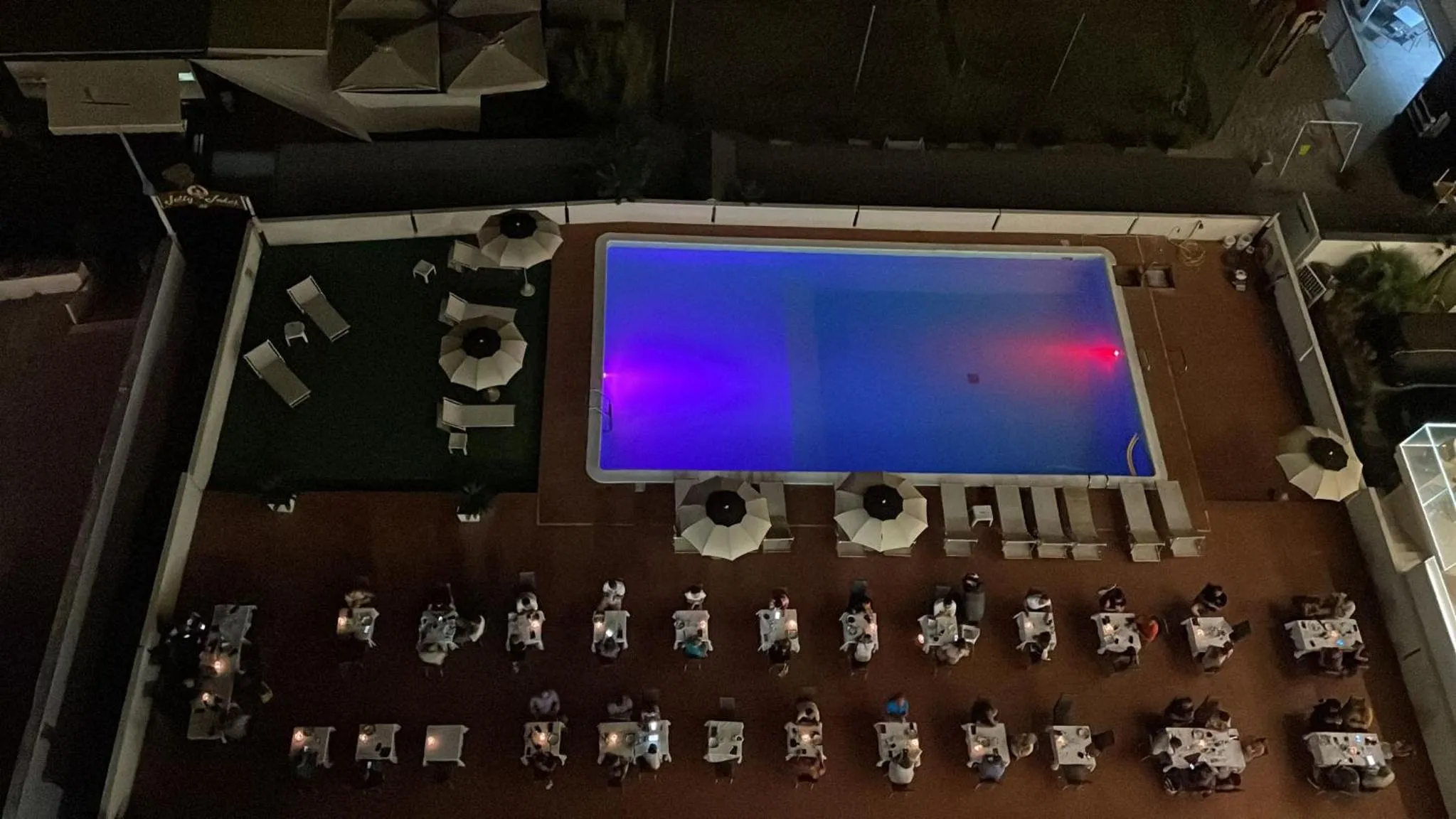 Pool view in Hotel Embassy