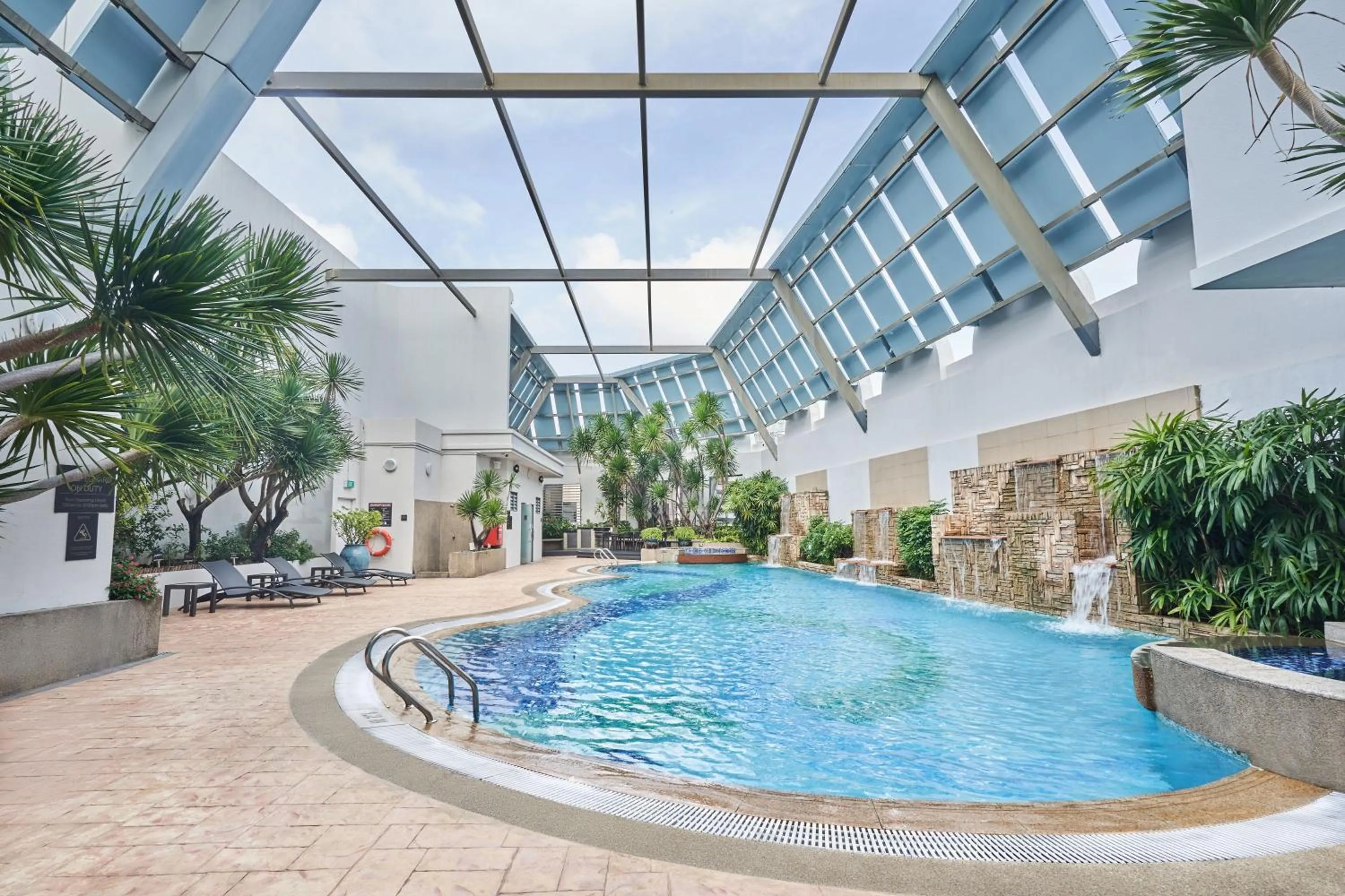Swimming Pool in Regency House By Far East Hospitality