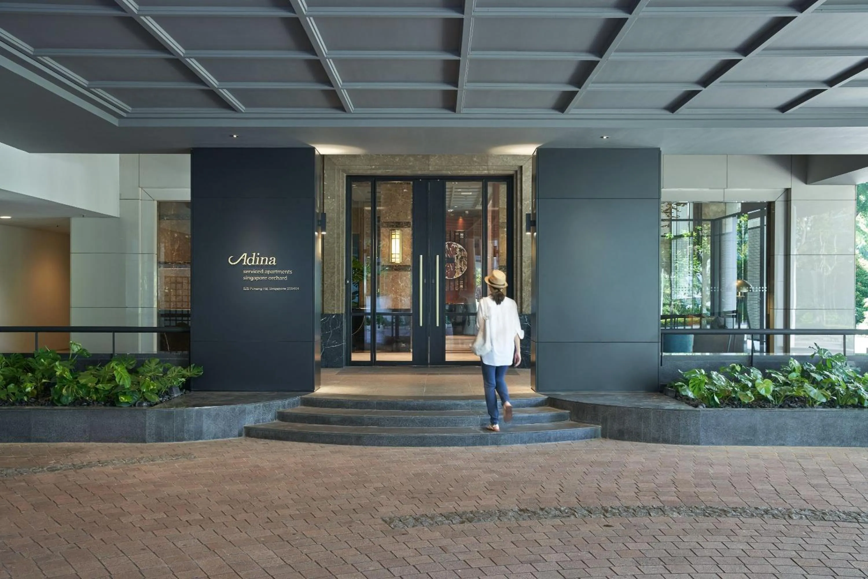 Facade/entrance in Regency House By Far East Hospitality