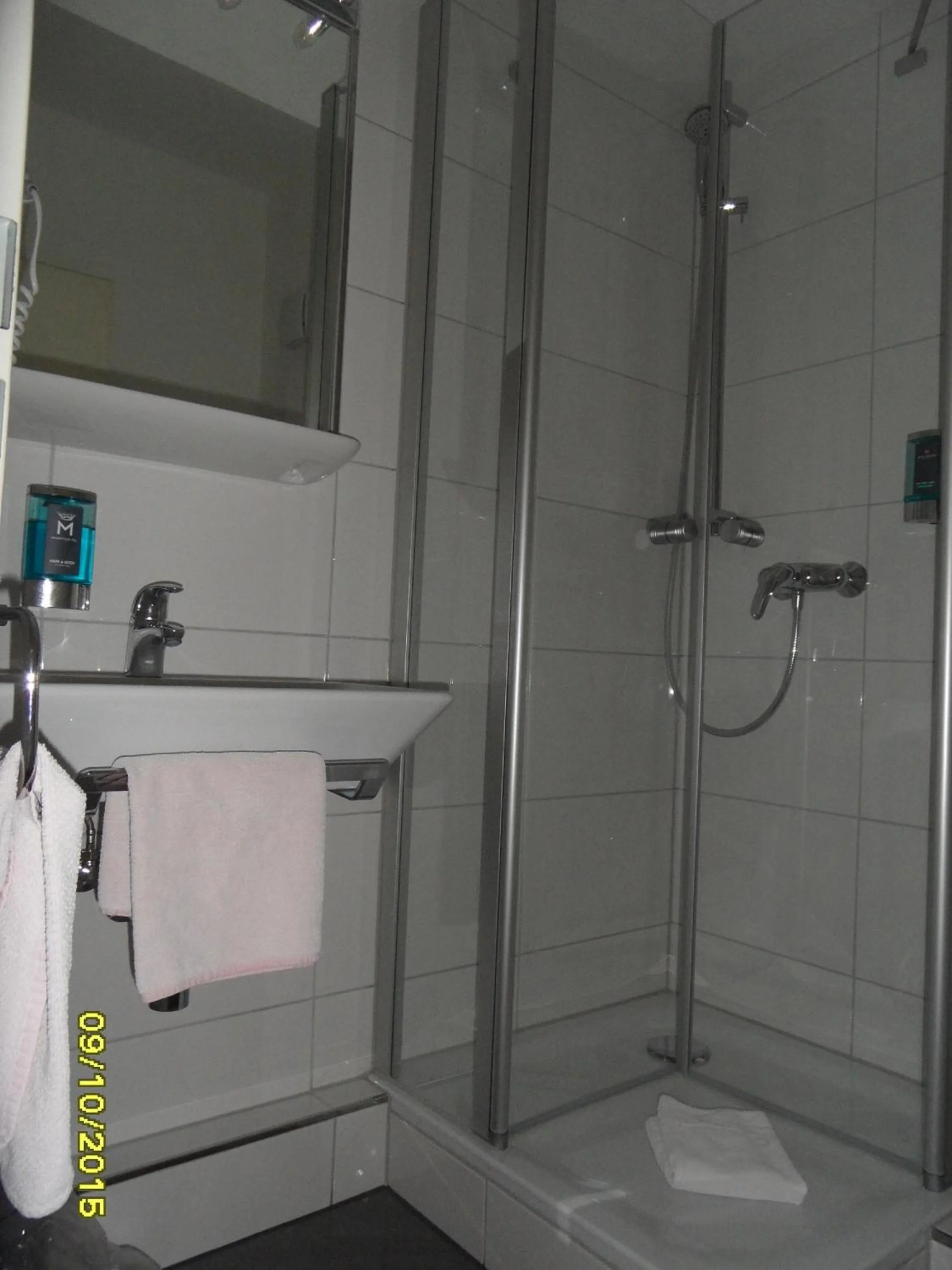 Bathroom in Wiking Hotel